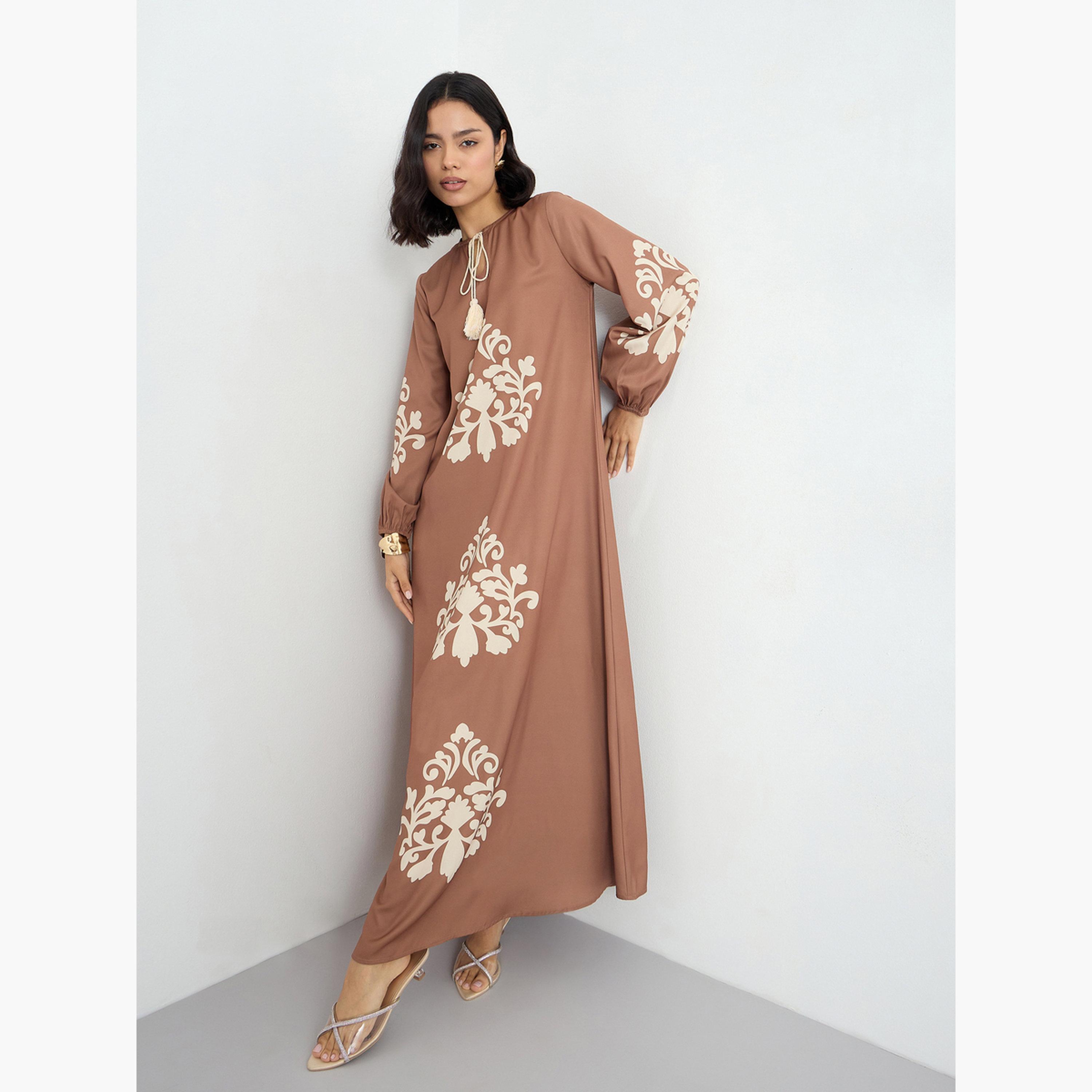 Amirah X Styli Brown Printed Tie-Up Neck A-Line Jalabiya-women-arabicclothing-jalabiyas-image-2