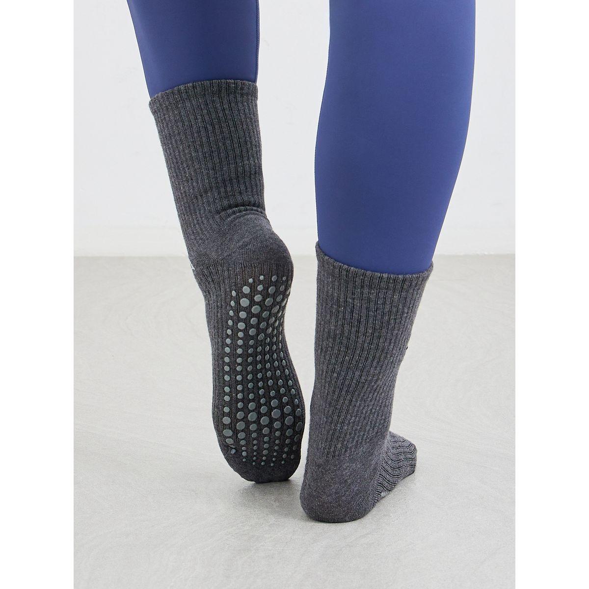 Styli Text Print Silicon Base Crew Yoga Socks-sports-gear-gym-image-3
