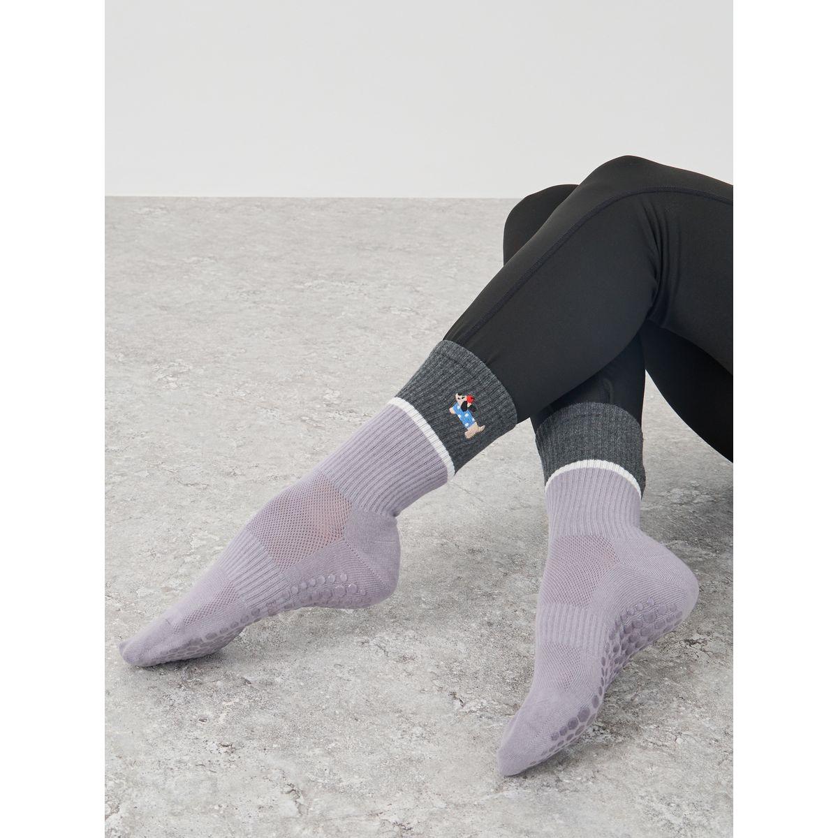 Styli Color Block Silicon Base Yoga Socks with Puppy Print-sports-gear-gym-image-1