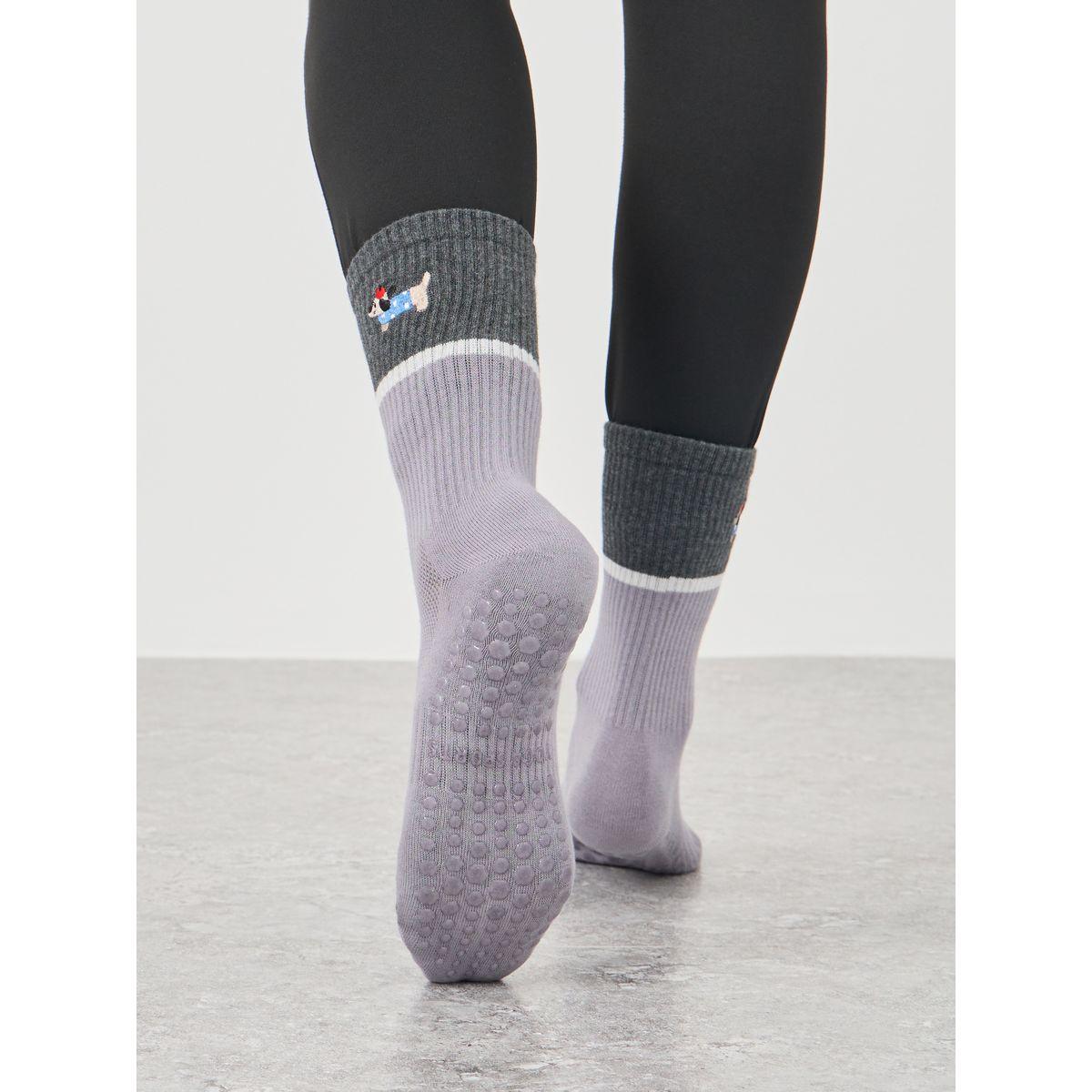 Styli Color Block Silicon Base Yoga Socks with Puppy Print-sports-gear-gym-image-2
