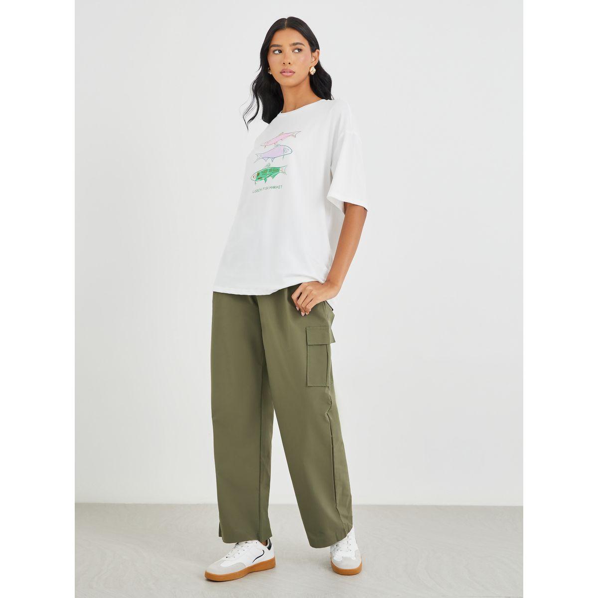 Styli Graphic Print Round Neck Oversized T-Shirt-women-clothing-tshirts-image-2