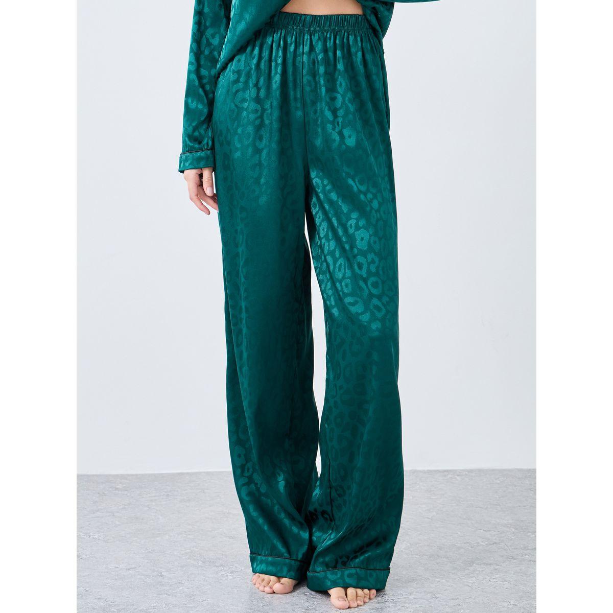 Styli Satin Jacquard Animal Print Shirt and Pyjama Set-women-clothing-nightwear-pyjamas-longsets-image-5