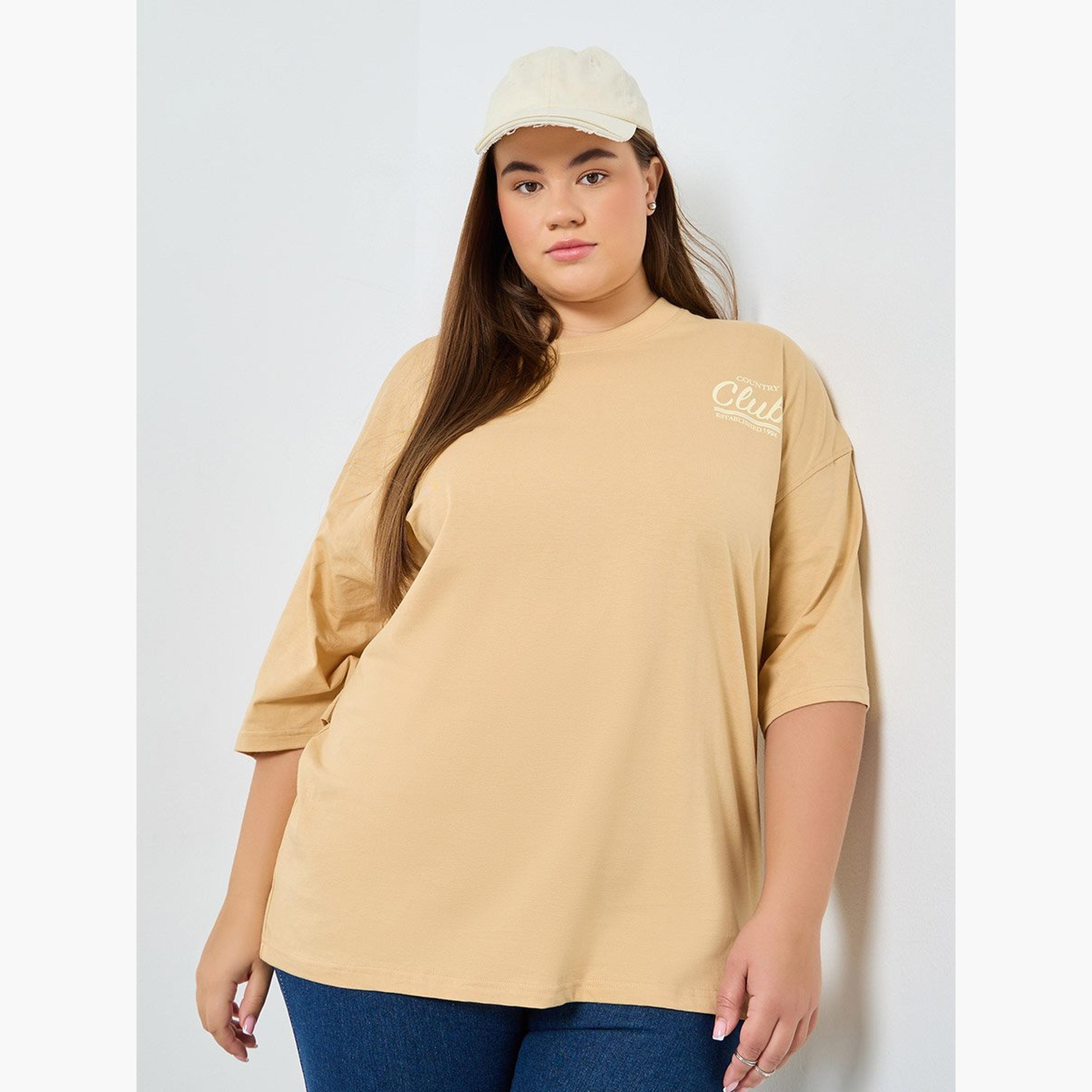Styli Plus Size Brown Slogan Print T-Shirt-women-clothing-tshirts-image-1