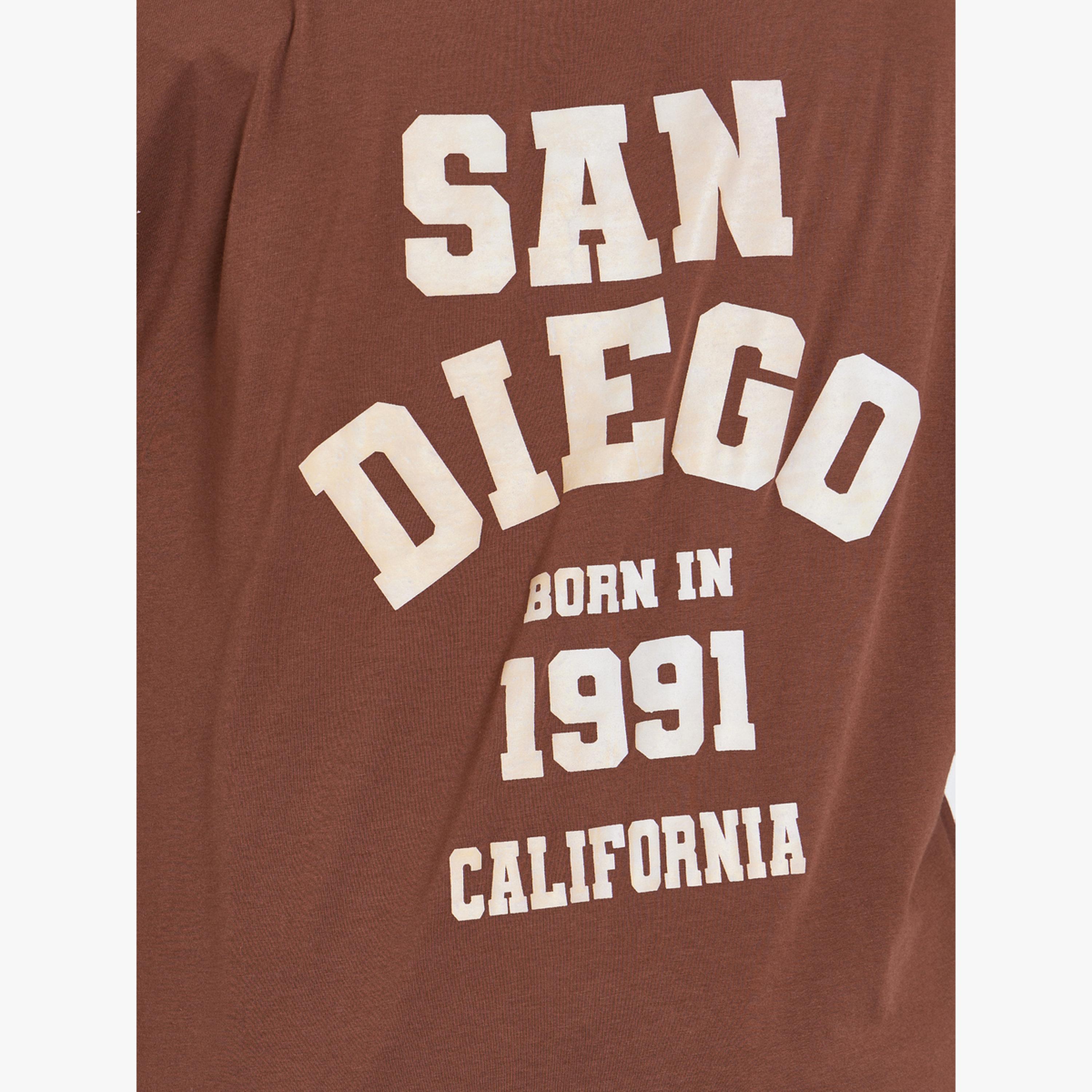 تيشيرت بطبعة جرافيك بقصة واسعة مقاس كبير-women-clothing-tshirts-image-3
