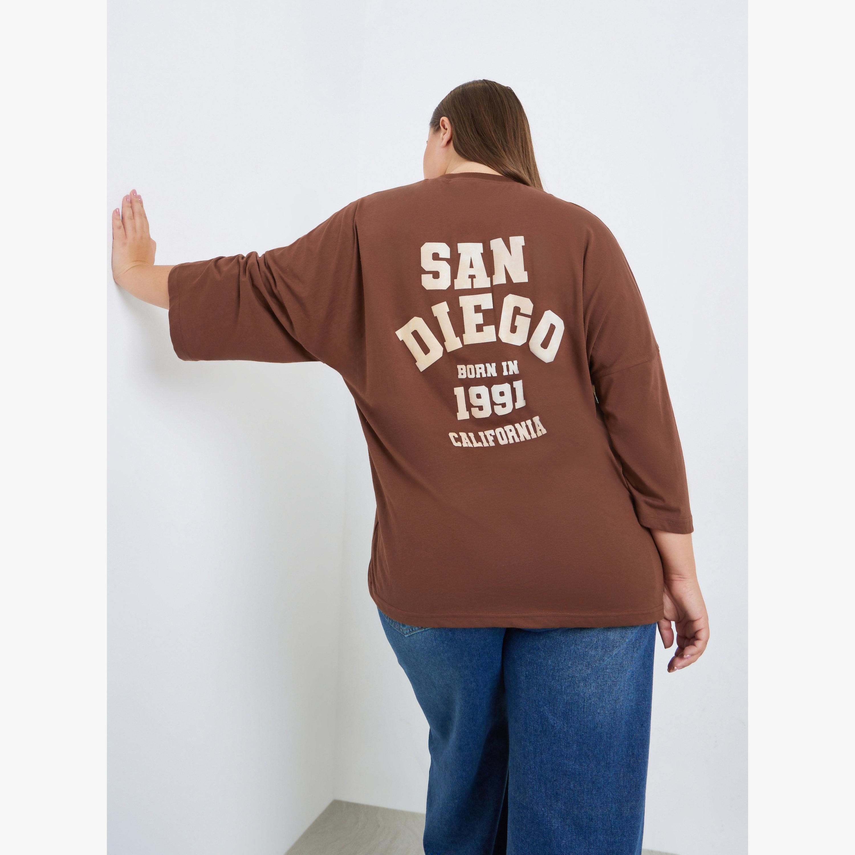 تيشيرت بطبعة جرافيك بقصة واسعة مقاس كبير-women-clothing-tshirts-image-4