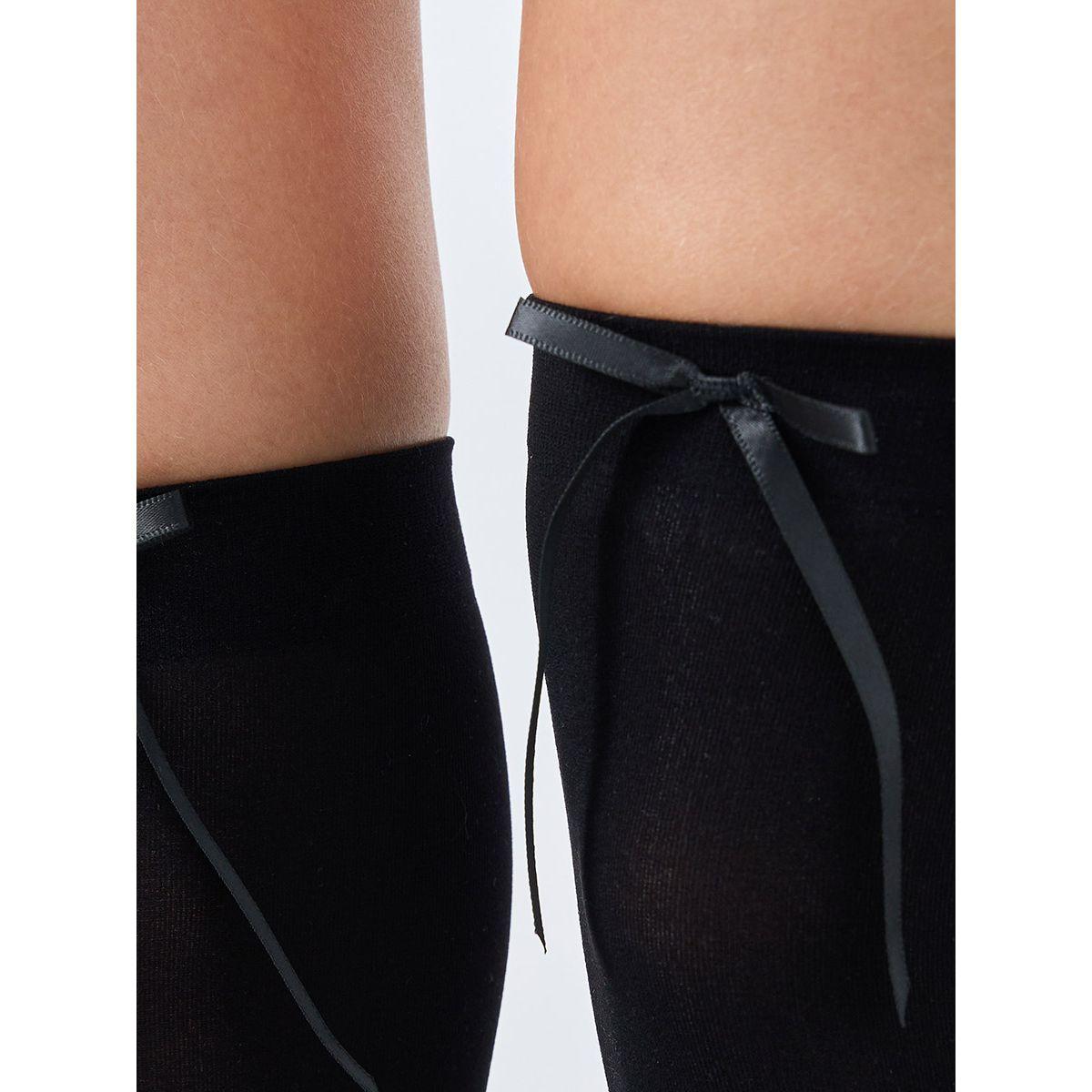 كيلون سادة بتفاصيل فيونكة-women-socksandstockings-image-3