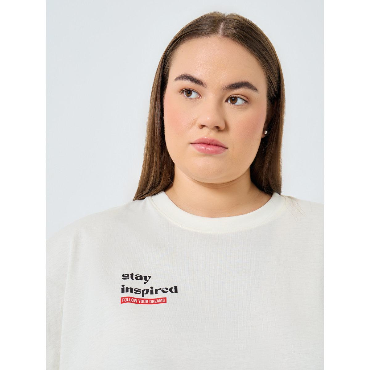 Styli Plus Size Cream Slogan Print T-Shirt-women-clothing-tshirts-image-3