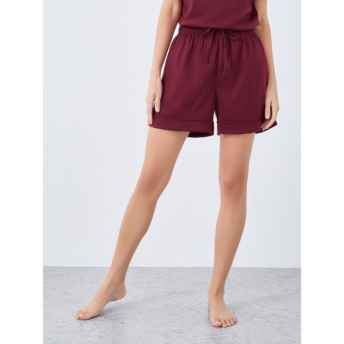 طقم منسق من شورت وتيشيرت بأكمام ريجلان-women-clothing-nightwear-pyjamas-shortsets-image-5