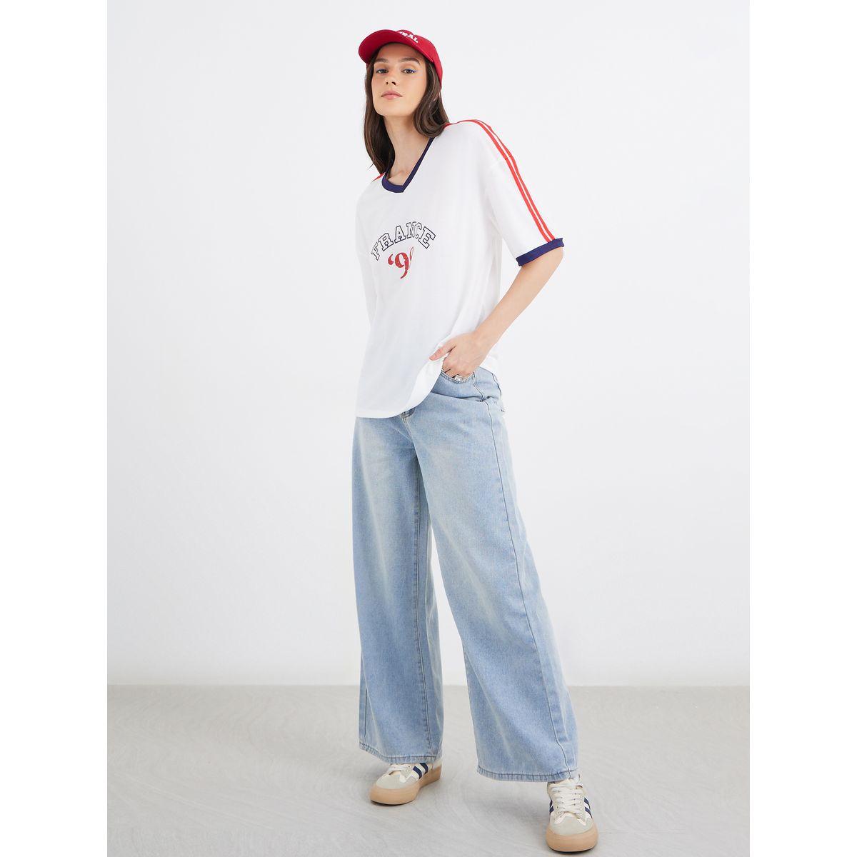 Styli Women Off White Slogan Print V Neck Oversized T-Shirt-women-clothing-tshirts-image-2