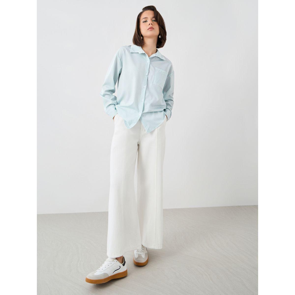 بلوزة فضفاضة بطبعة مربعات وياقة سبريد-women-clothing-shirtsandblouses-shirts-image-2