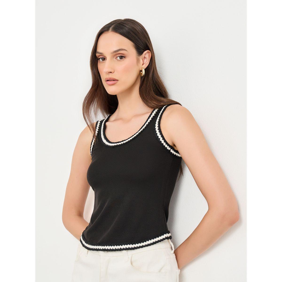 بلوزة كت بتفاصيل مُضلعة-women-clothing-tshirts-image-1