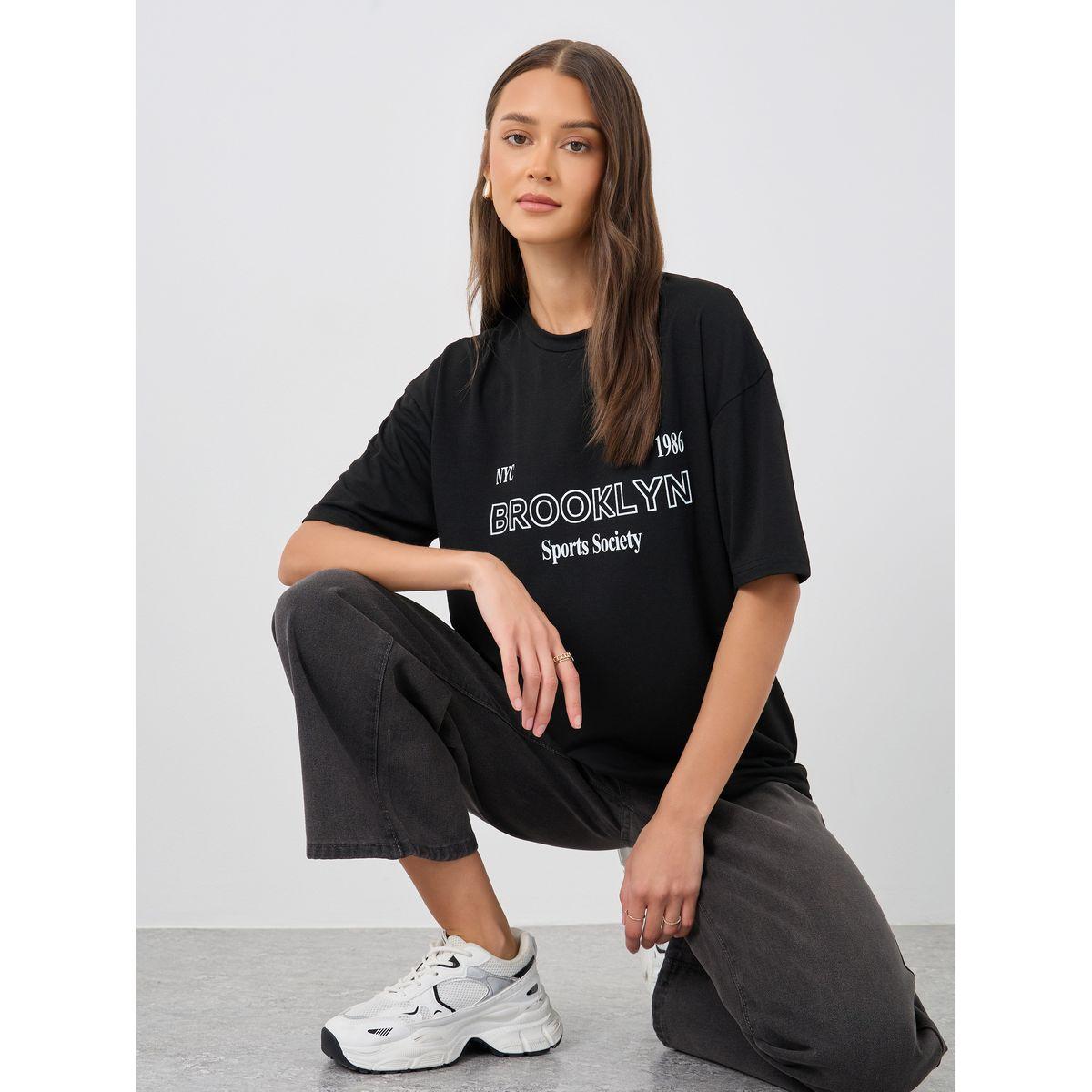 Styli Slogan Print Round Neck Oversized T-Shirt-women-clothing-tshirts-image-1