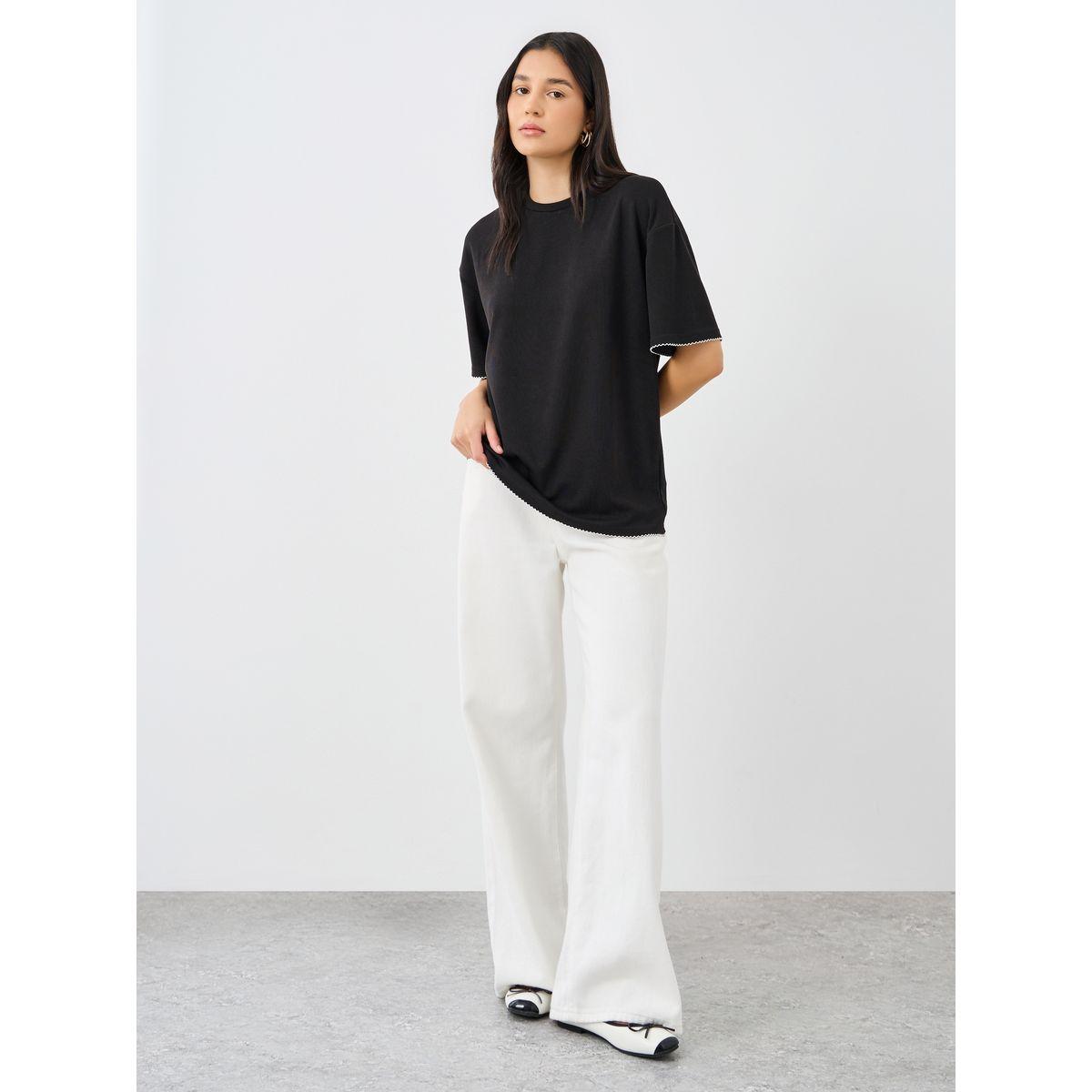 Styli Black Contrast Hem Textured Oversized T-Shirt-women-clothing-tshirts-image-2