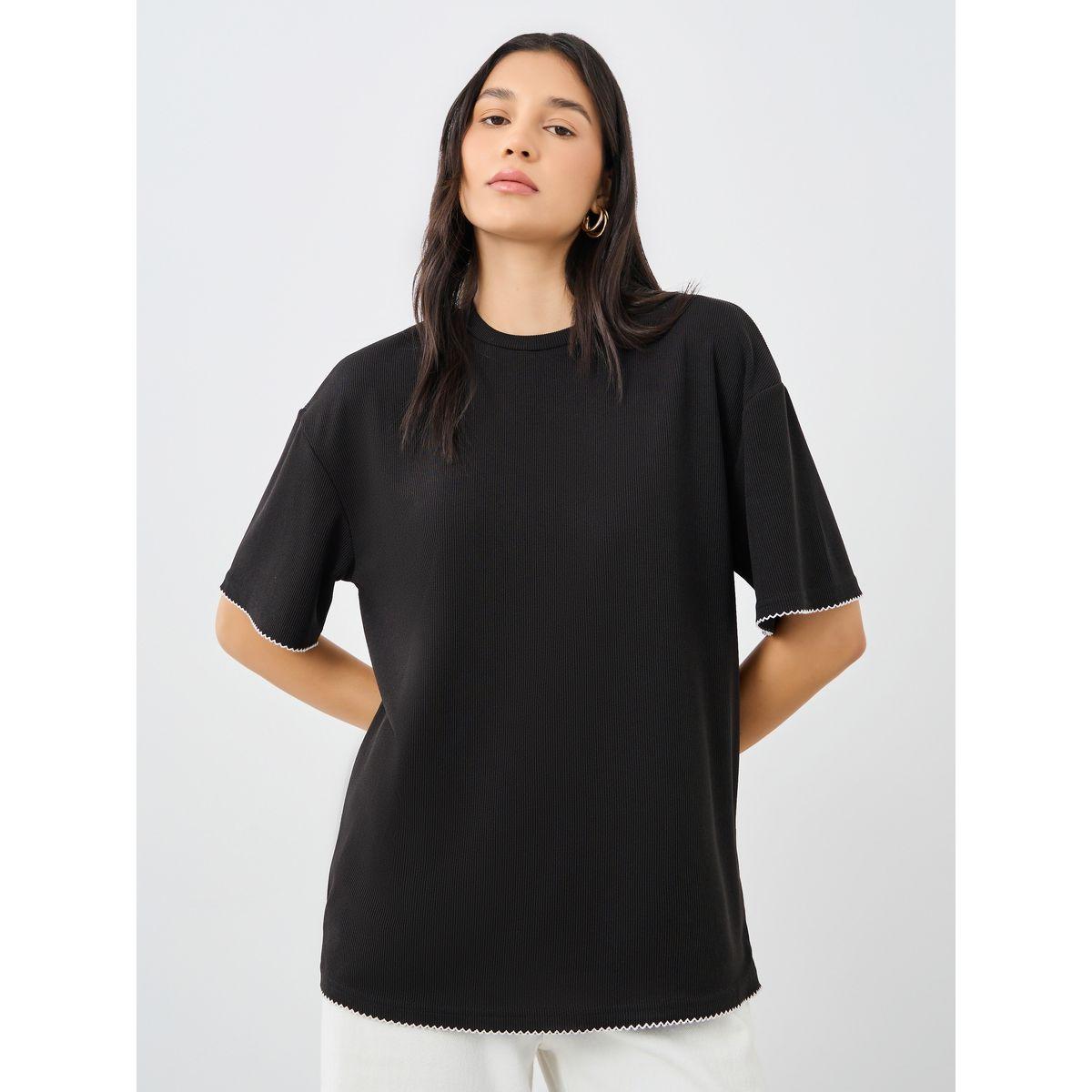 تيشيرت فضفاض بتفاصيل بارزة الملمس-women-clothing-tshirts-image-3