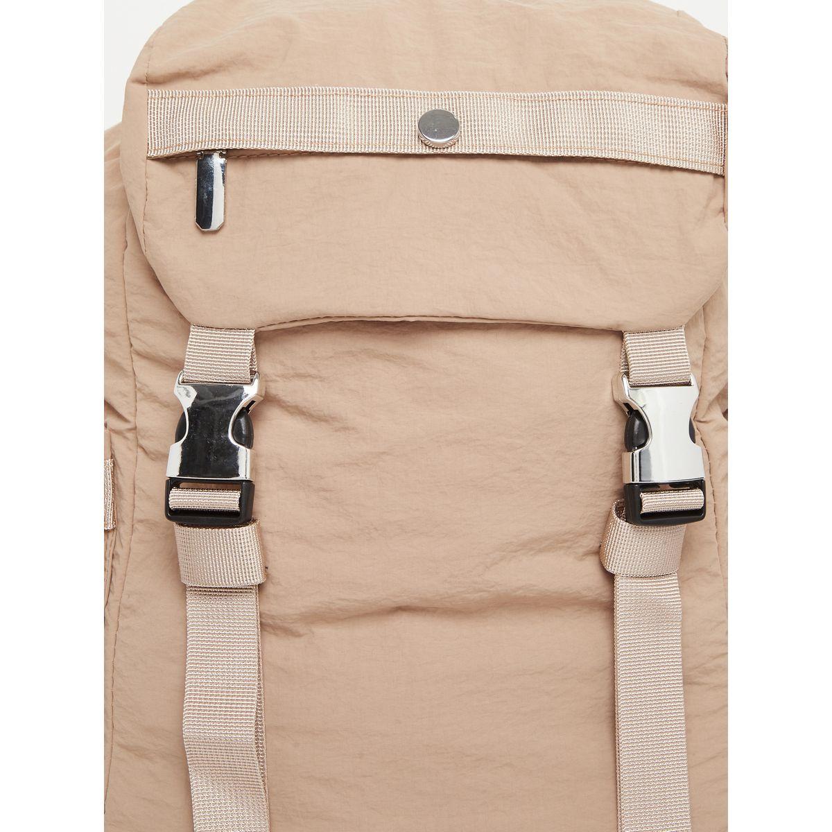 شنطة ظهر بتفاصيل إبزيم-women-bagsandwallets-backpacks-image-3