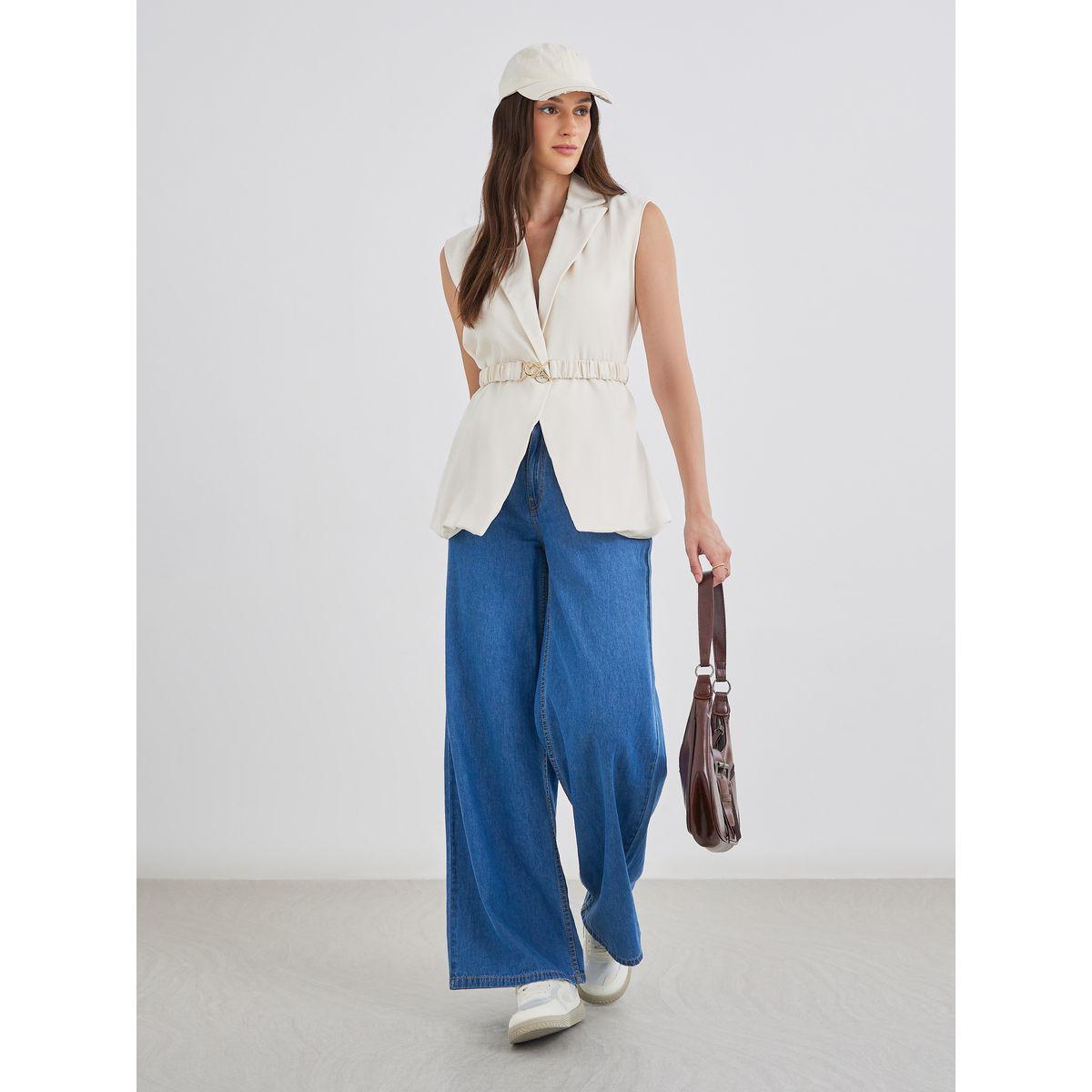 بليزر طويل بدون أكمام مع تفاصيل حزام-women-clothing-coatsandjackets-blazers-image-2