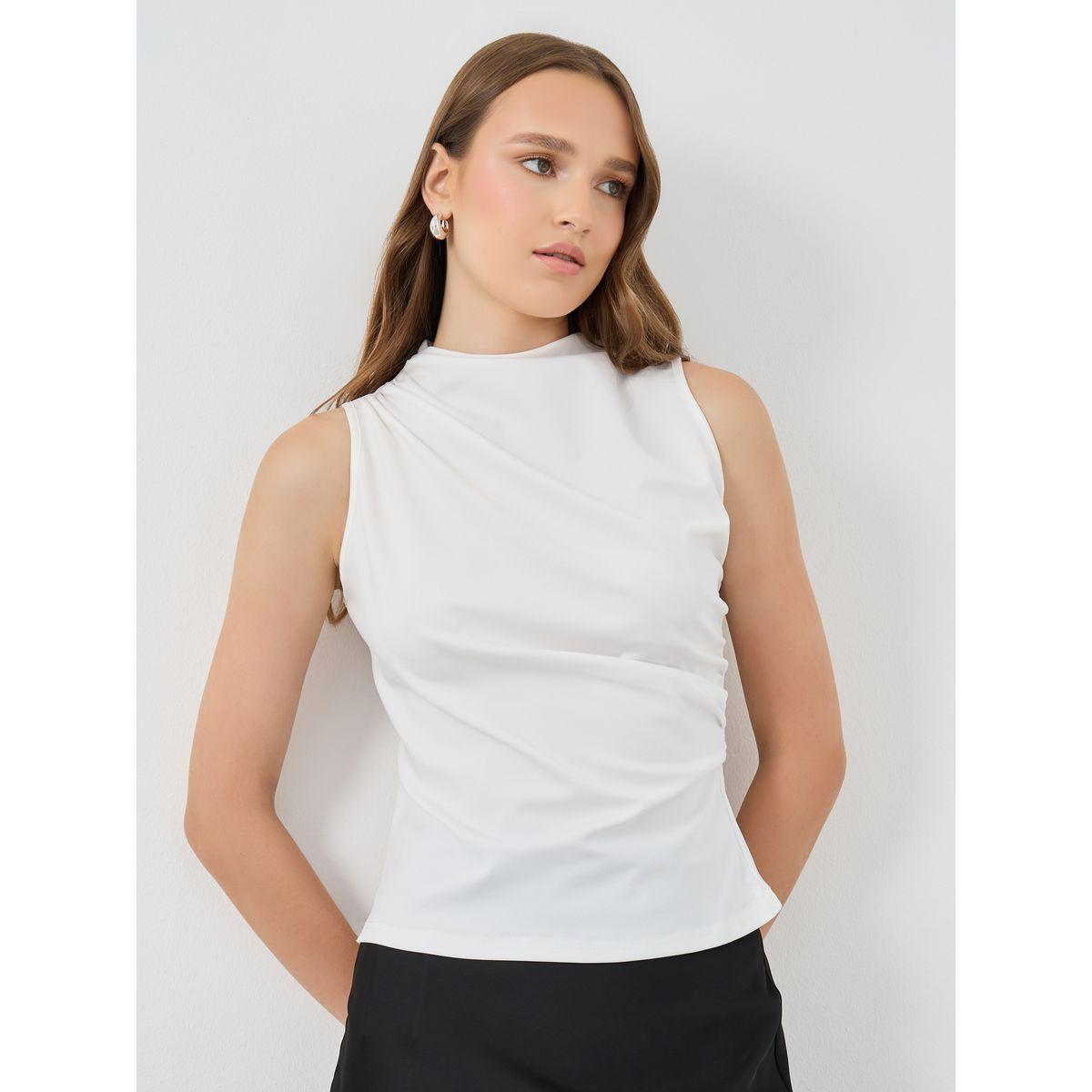 Styli Solid Side Waist Gathered Knitted Top-women-clothing-shirtsandblouses-blouses-image-1