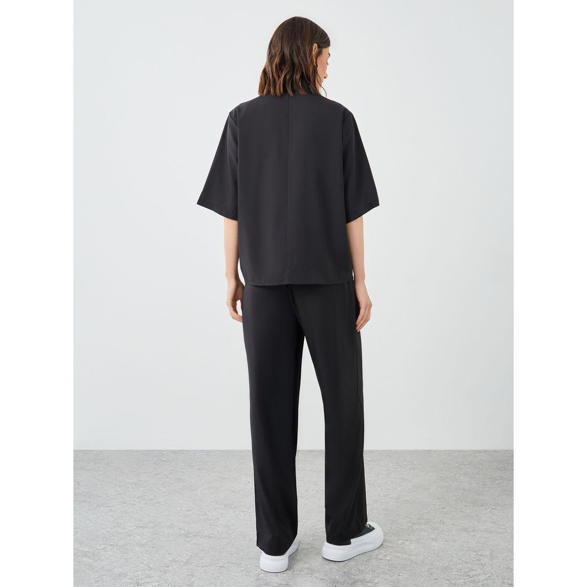 Styli Solid Pocket Short Sleeve Shirt and Pants Co-Ords-women-clothing-coordsets-image-4