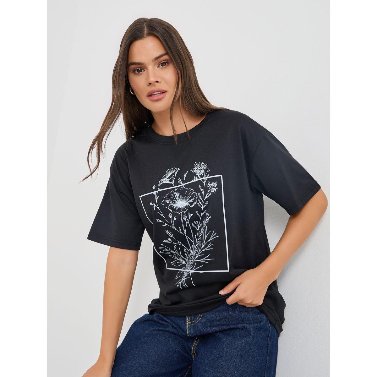 تيشيرت بطبعة جرافيك وياقة دائرية-women-clothing-tshirts-image-1