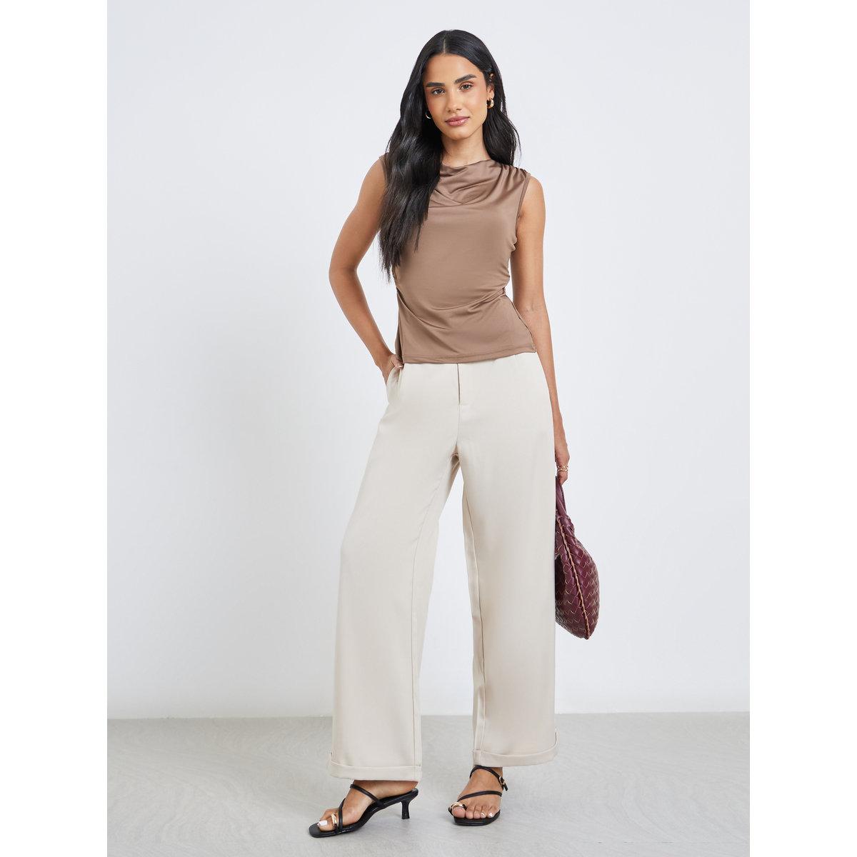 بلوزة بلا أكمام مع خصر بتفاصيل مُجمعة-women-clothing-shirtsandblouses-blouses-image-2