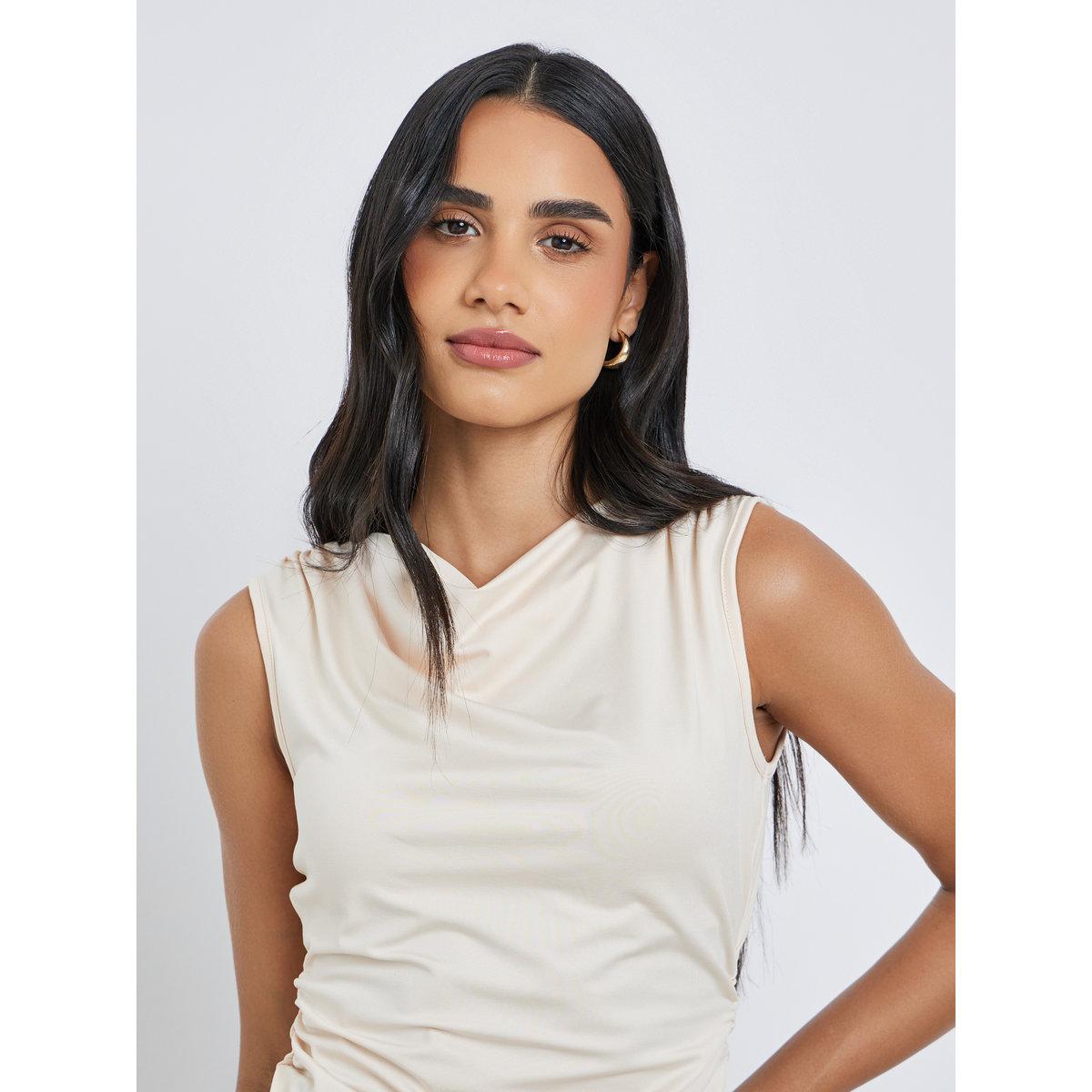 بلوزة بلا أكمام مع خصر بتفاصيل مُجمعة-women-clothing-shirtsandblouses-blouses-image-2