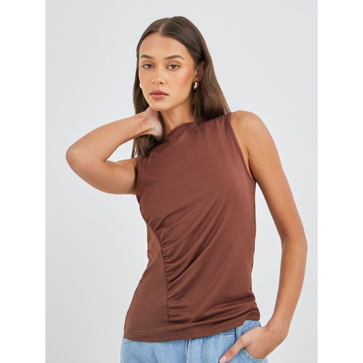 بلوزة بلا أكمام وتفاصيل مزمومة-women-clothing-tshirts-image-3
