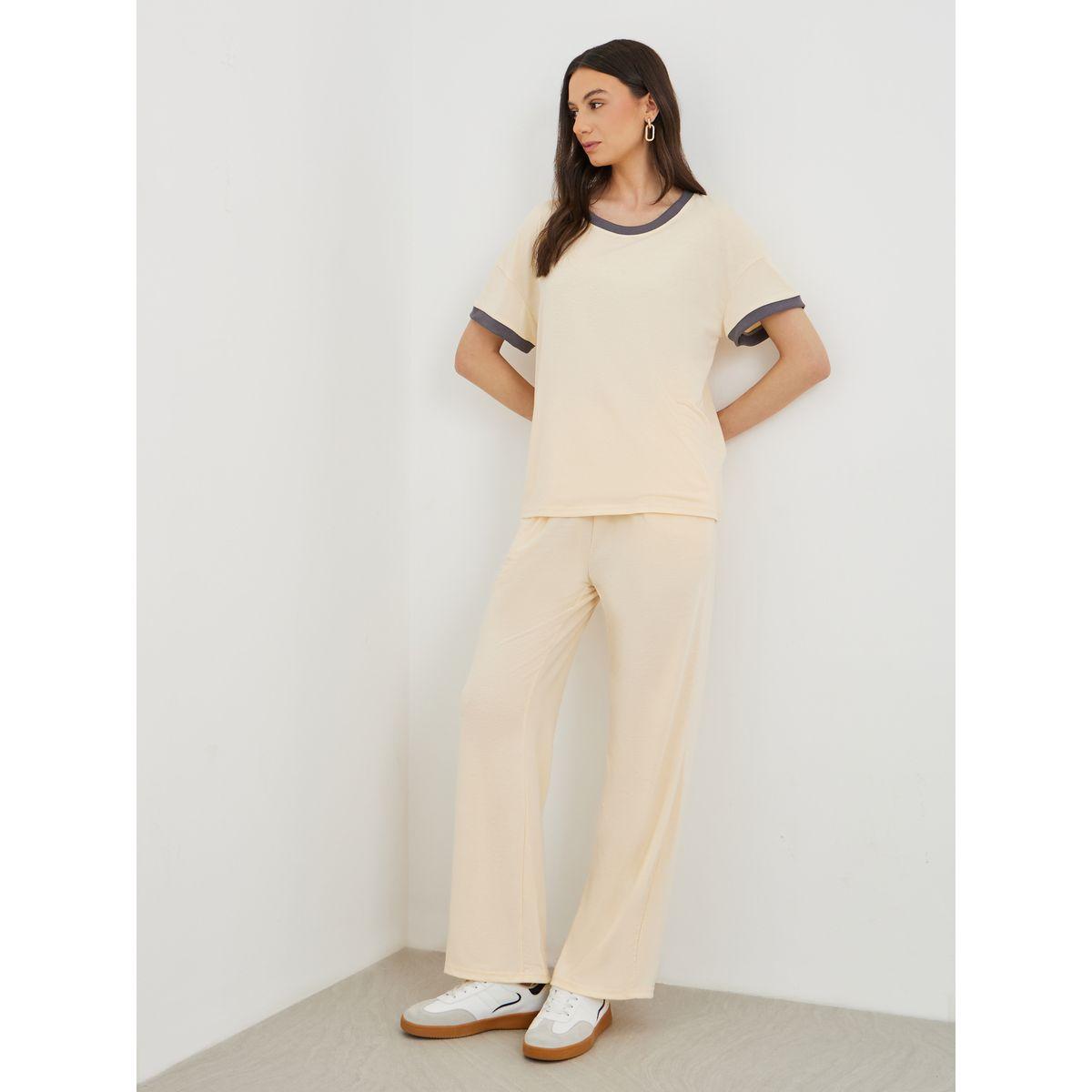 Styli Loose Fit Short Sleeve T-Shirt and Pants Co-Ords-women-clothing-coordsets-image-1