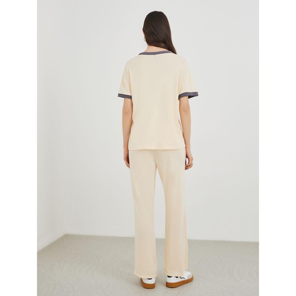 Styli Loose Fit Short Sleeve T-Shirt and Pants Co-Ords-women-clothing-coordsets-image-4