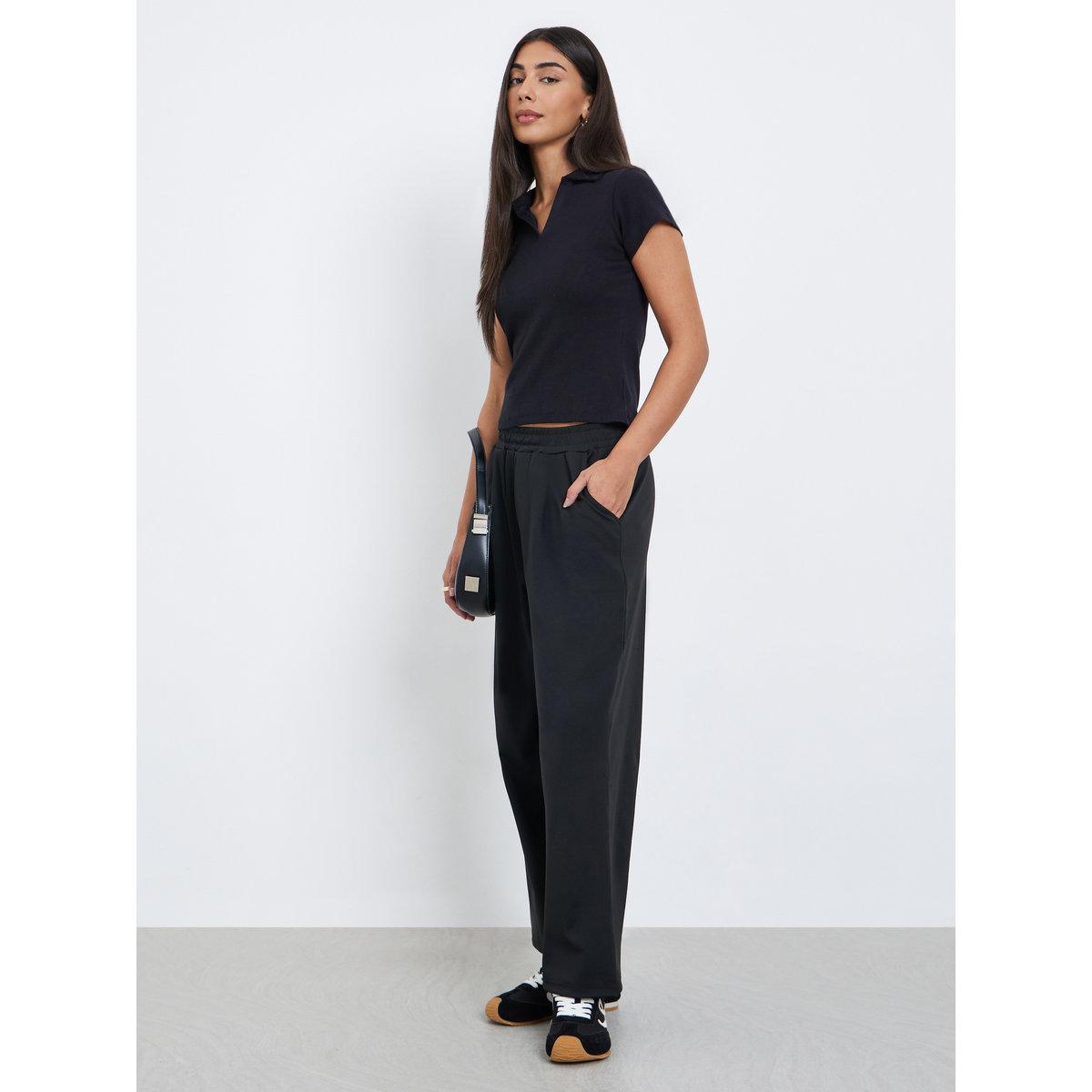 فستان طويل أحمر بأكمام كيب وطيات عنق-women-clothing-bottoms-trousers-image-1