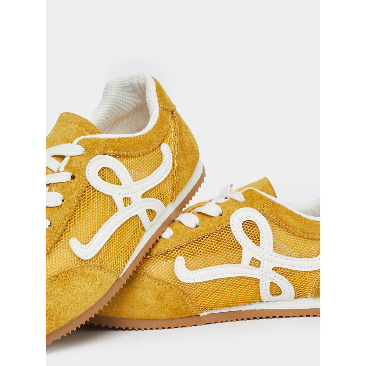 حذاء سنيكرز بأربطة للإغلاق-women-shoes-sneakers-image-3