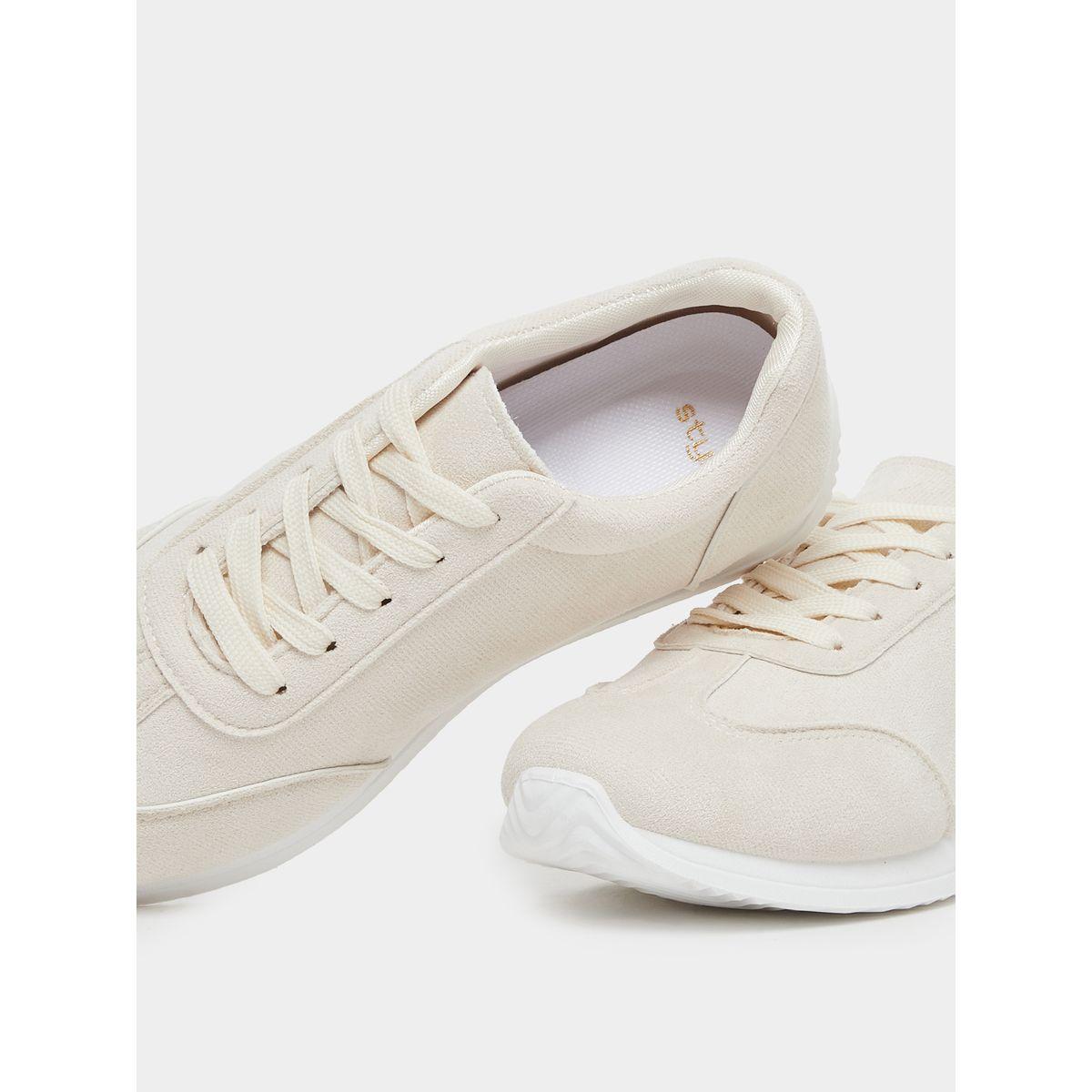 حذاء سنيكرز كلاسيكي بأربطة للإغلاق-women-shoes-sneakers-image-3