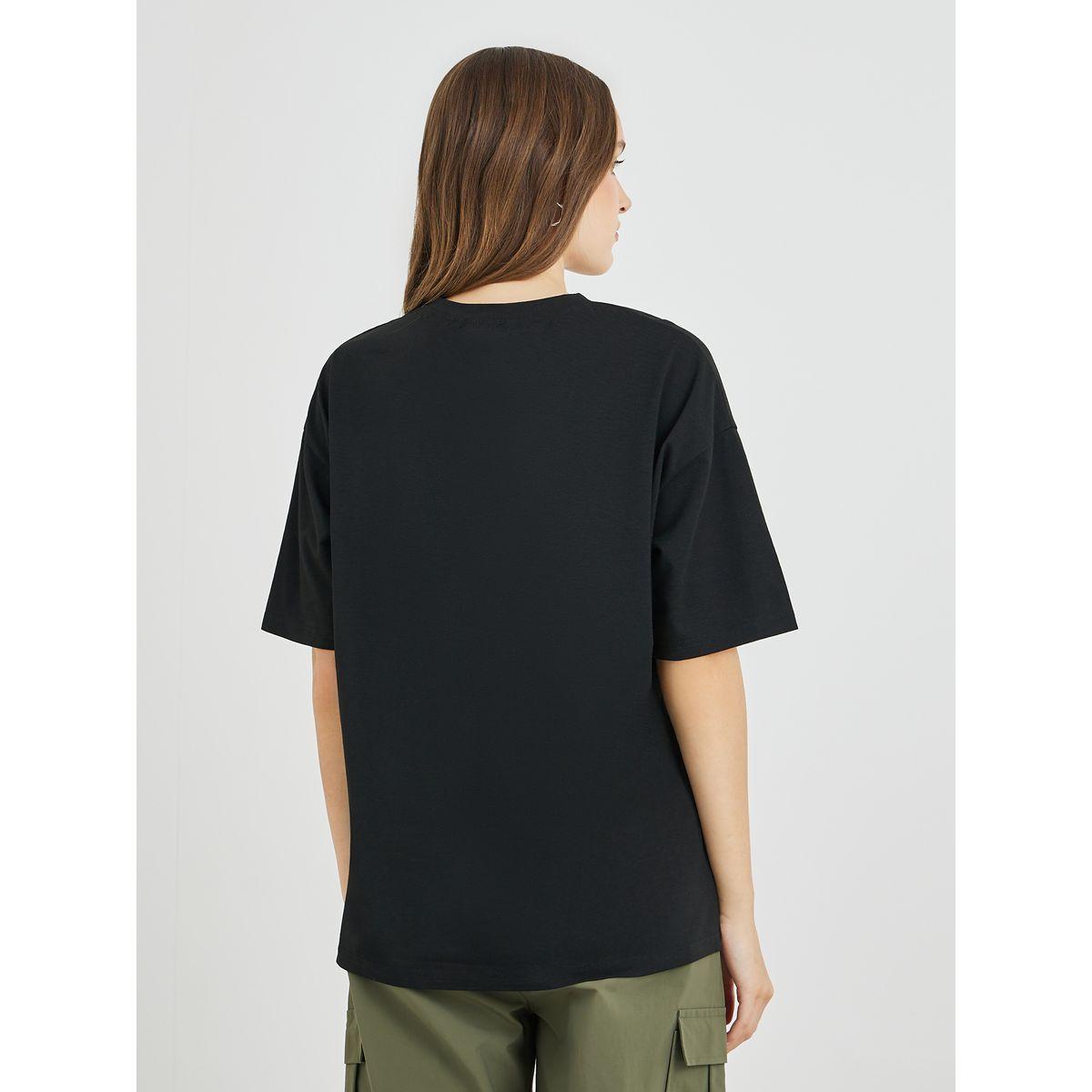 تيشيرت بطبعة كتابة وقصة عادية-women-clothing-tshirts-image-4