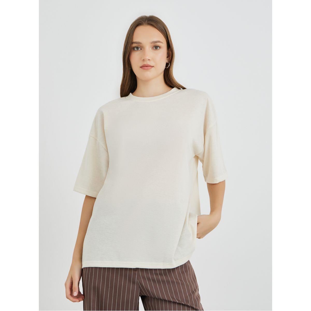 تيشيرت بطبعة كتابة وقصة عادية-women-clothing-tshirts-image-2