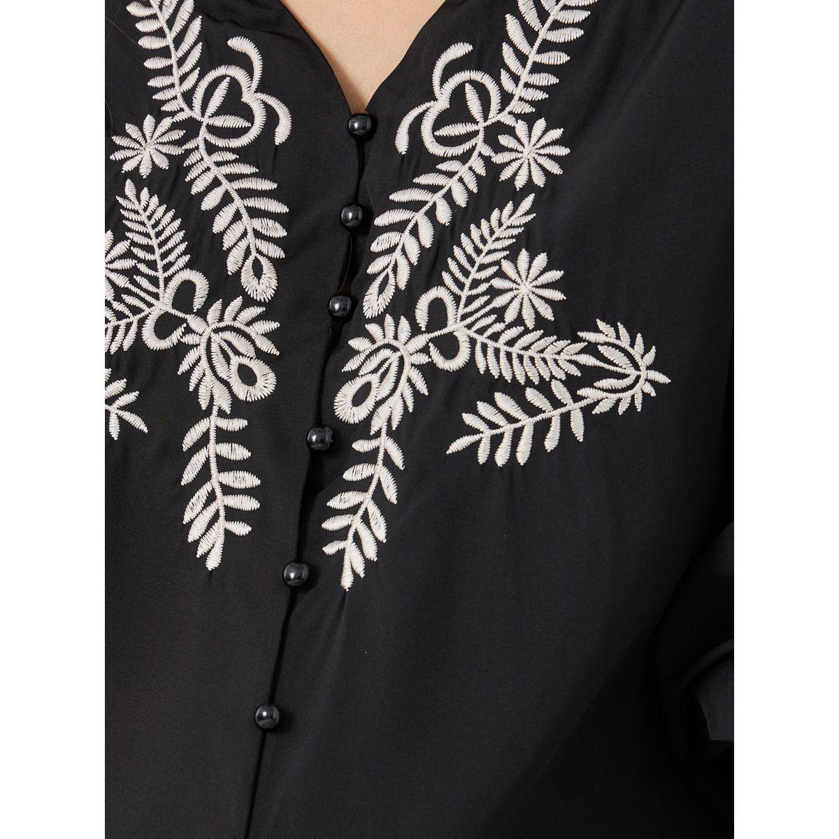 Styli Floral Embroidery Buttoned Oversized Shirt-women-clothing-shirtsandblouses-shirts-image-3