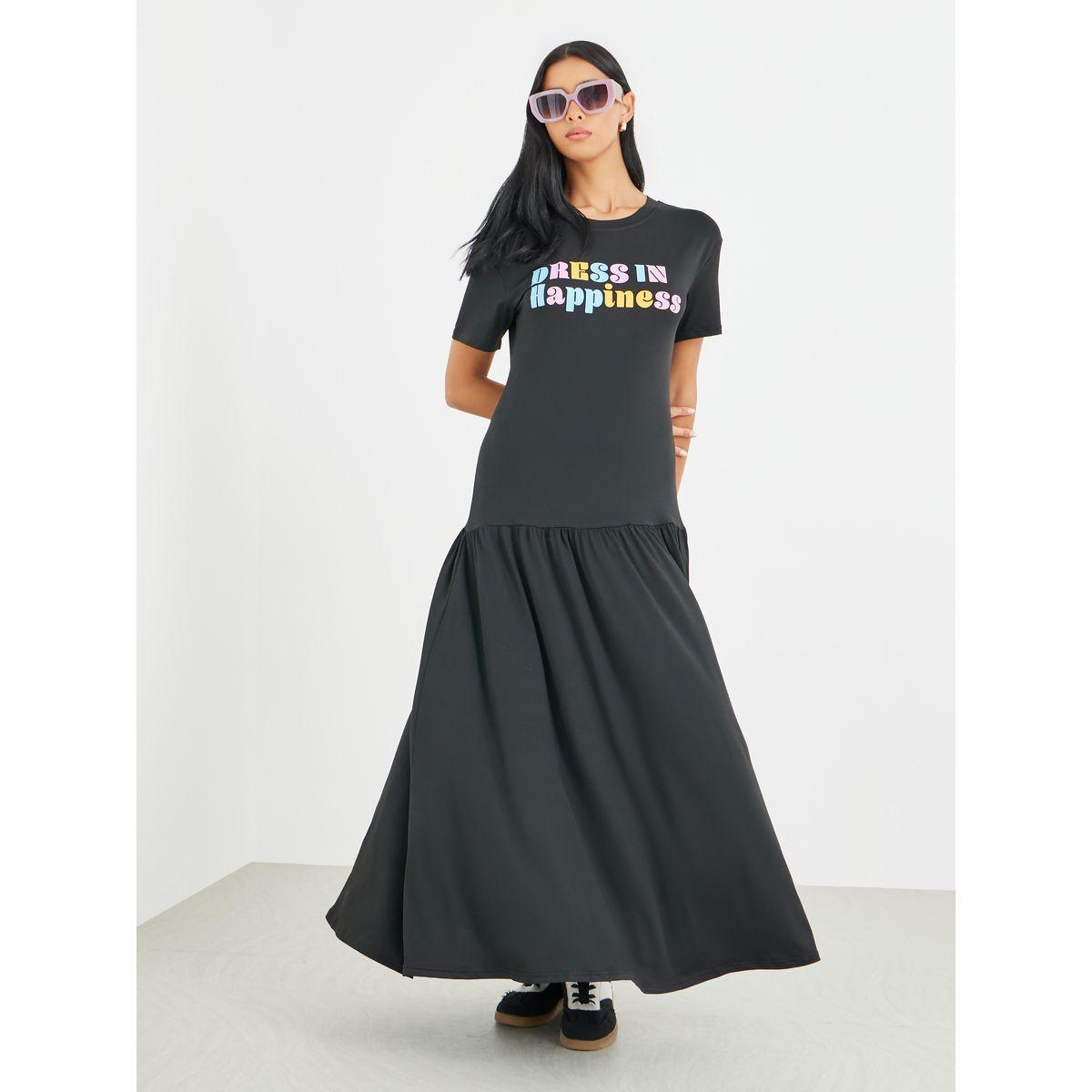 فستان طويل بطبعة كتابة وأكمام قصيرة-women-clothing-dresses-image-1