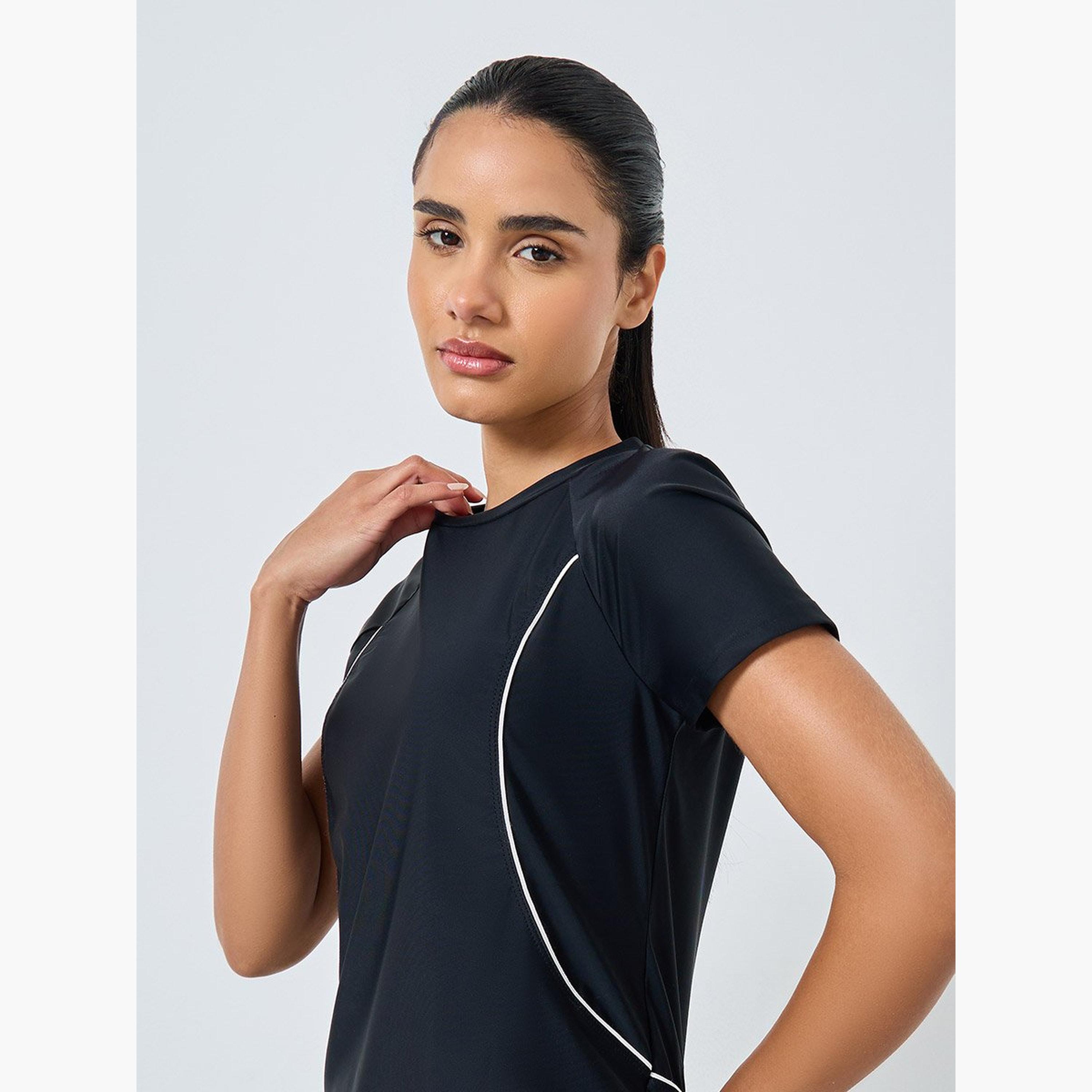 Styli Contrast Seam Front To Back Stripe Detail Top-women-clothing-sportswearandactivewear-tshirtsandvests-image-3