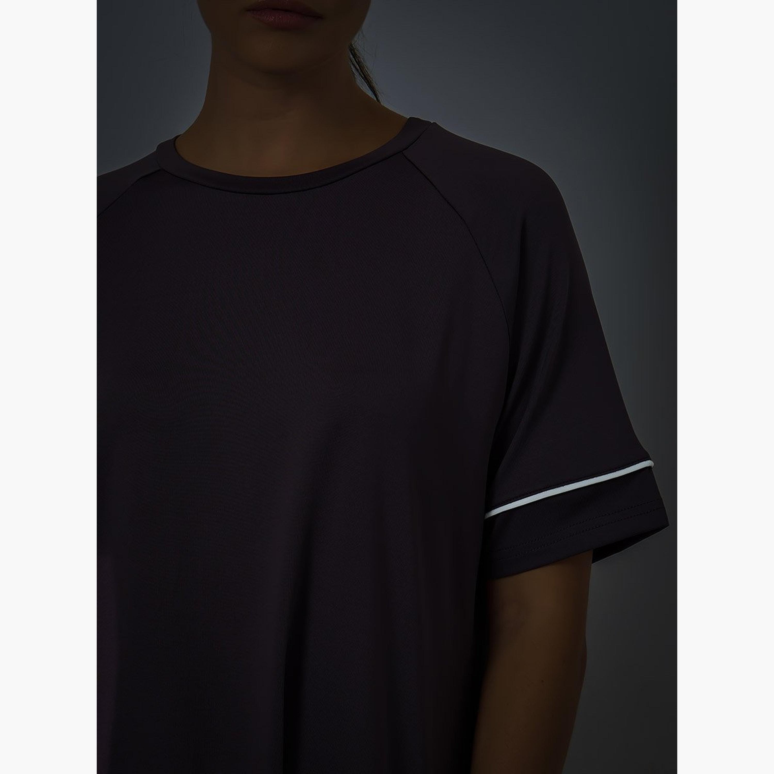 Styli Reflective Stripe Short Sleeves Top-women-clothing-sportswearandactivewear-tshirtsandvests-image-5