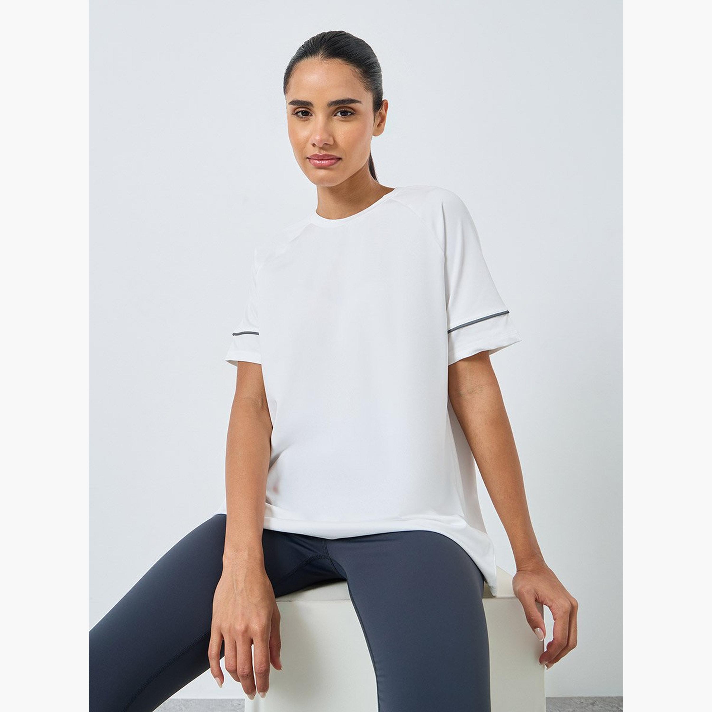 Styli Reflective Stripe Short Sleeves Top-men-clothing-sportswearandactivewear-tshirtsandpolos-image-1