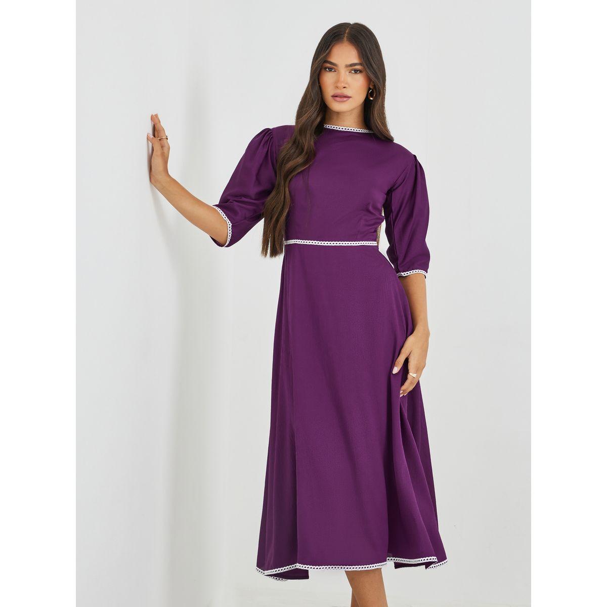 فستان سادة بياقة قارب وتفاصيل دانتيل-women-clothing-dresses-image-3
