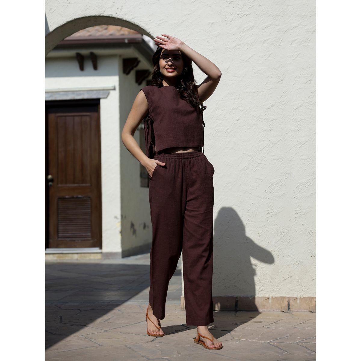 طقم منسق من بنطال وبلوزة بلا أكمام-women-clothing-coordsets-image-6