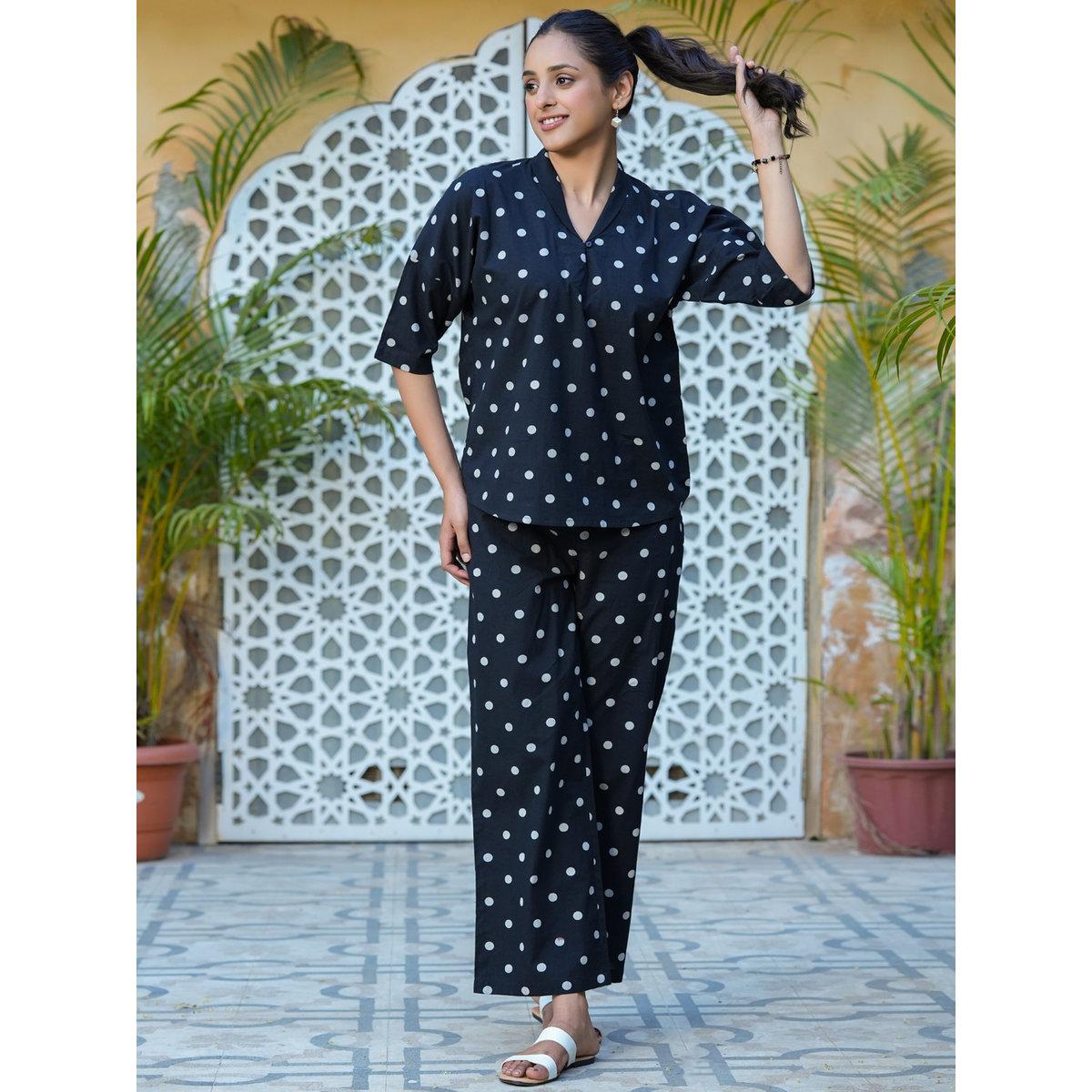 طقم من بنطال بيجاما وبلوزة قطنية مطبعة-women-clothing-nightwear-pyjamas-longsets-image-1