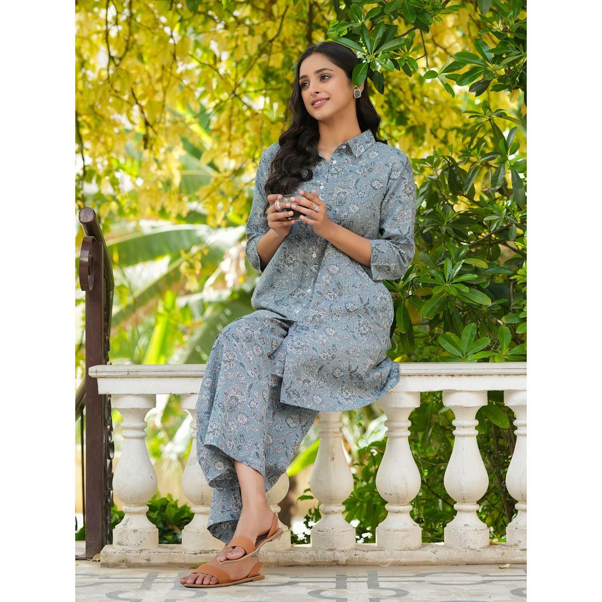 طقم من بنطال بيجاما وبلوزة قطنية مطبعة-women-clothing-nightwear-pyjamas-longsets-image-5