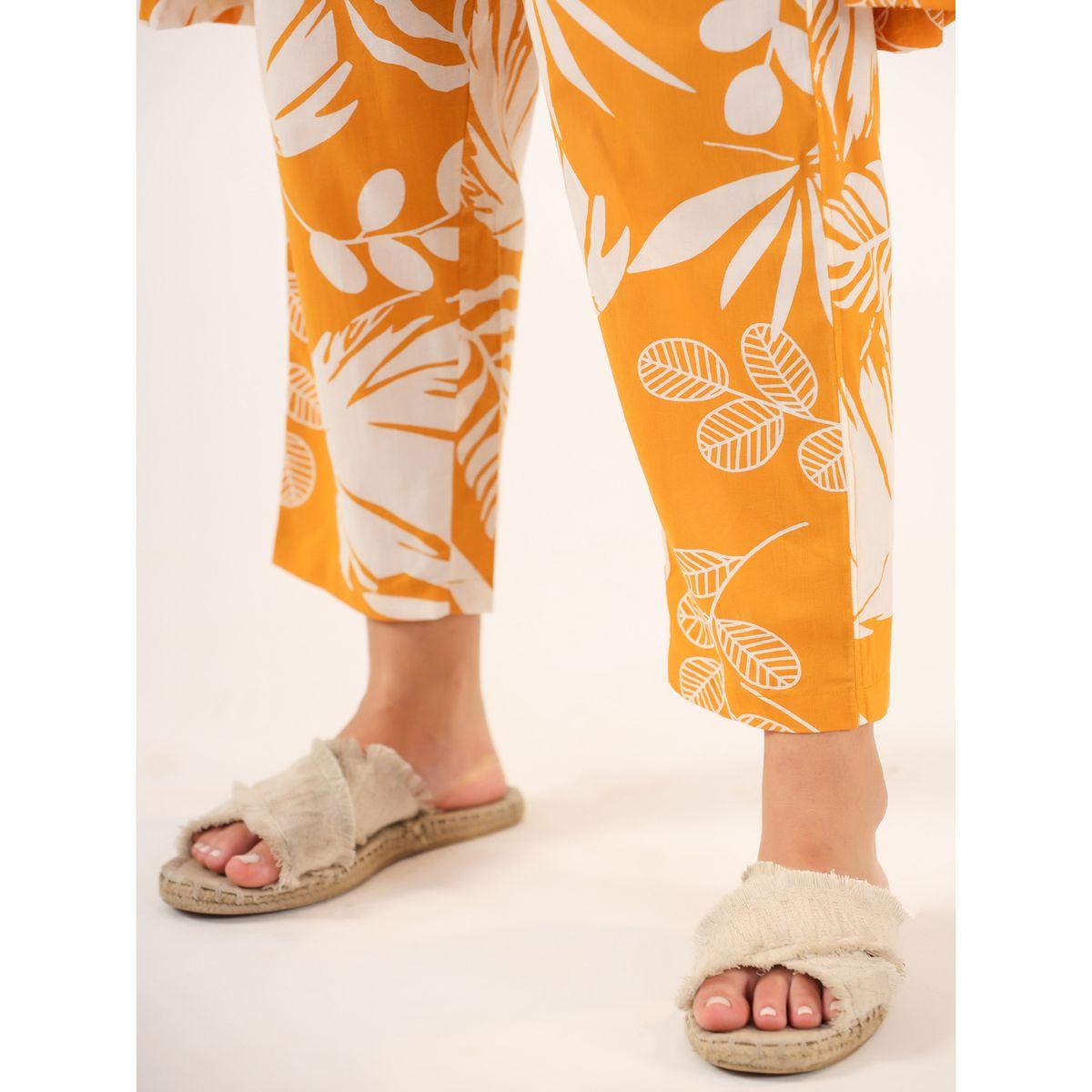 طقم من بنطال بيجاما وبلوزة قطنية مع روب-women-clothing-nightwear-pyjamas-longsets-image-2