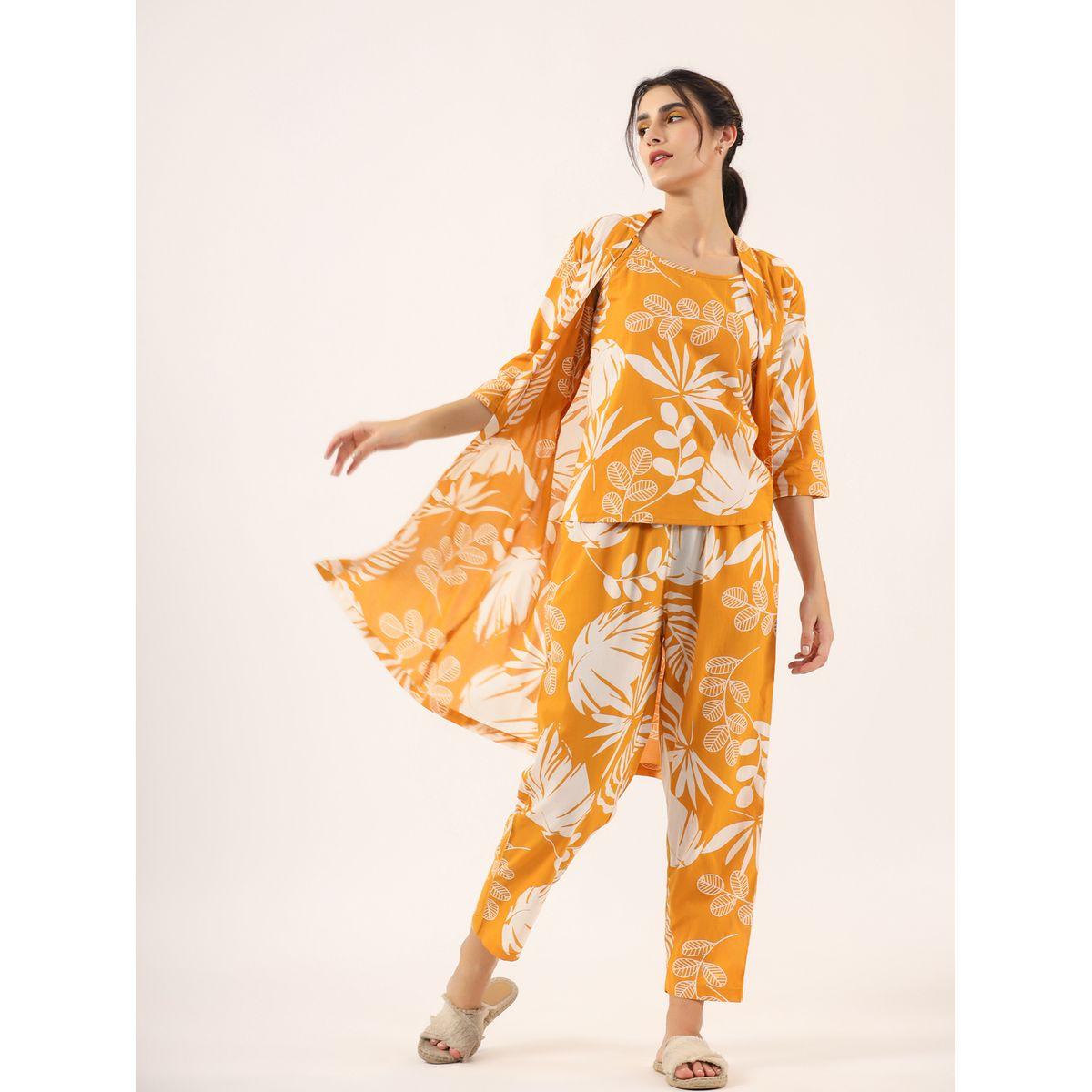 طقم من بنطال بيجاما وبلوزة قطنية مع روب-women-clothing-nightwear-pyjamas-longsets-image-5