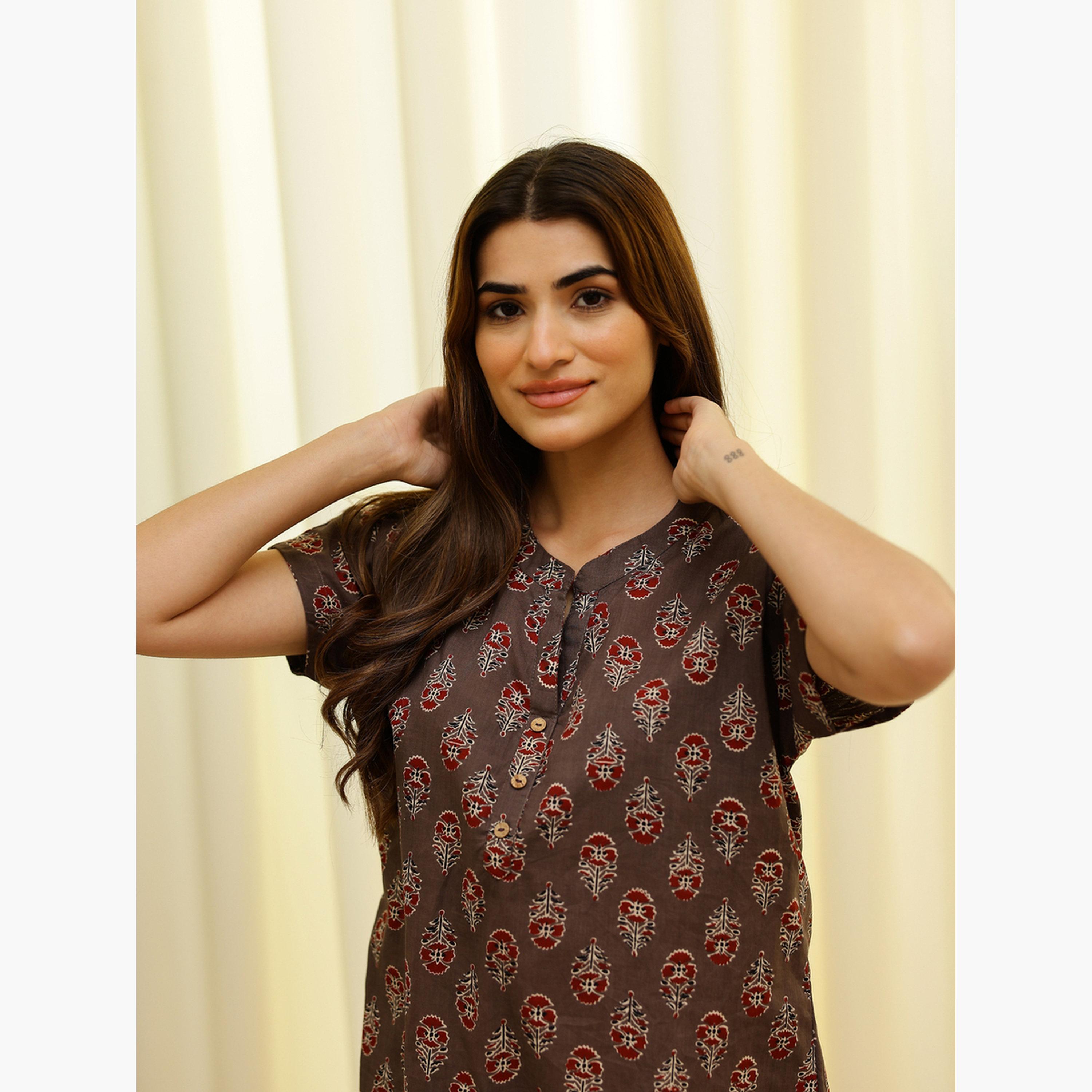 Sanskrutihomes All-Over Printed Pure Cotton Top and Pyjama Set-women-clothing-nightwear-pyjamas-longsets-image-4