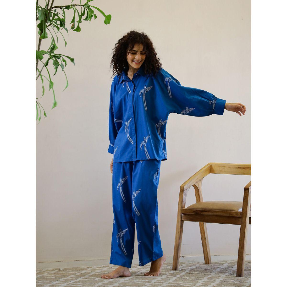 طقم من بنطال بيجاما وبلوزة قطنية مطبعة-women-clothing-nightwear-pyjamas-longsets-image-1