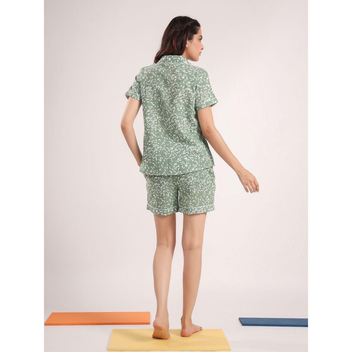طقم منسق من شورت وبلوزة قطنية بطبعة زهور-women-clothing-nightwear-pyjamas-shortsets-image-4