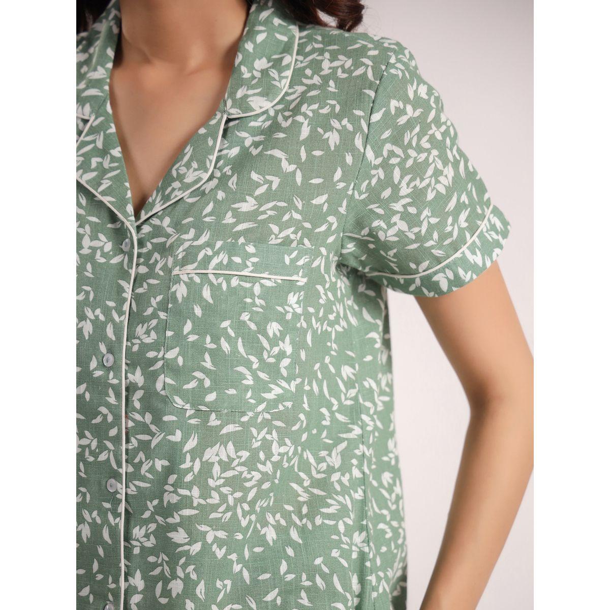 طقم منسق من شورت وبلوزة قطنية بطبعة زهور-women-clothing-nightwear-pyjamas-shortsets-image-6