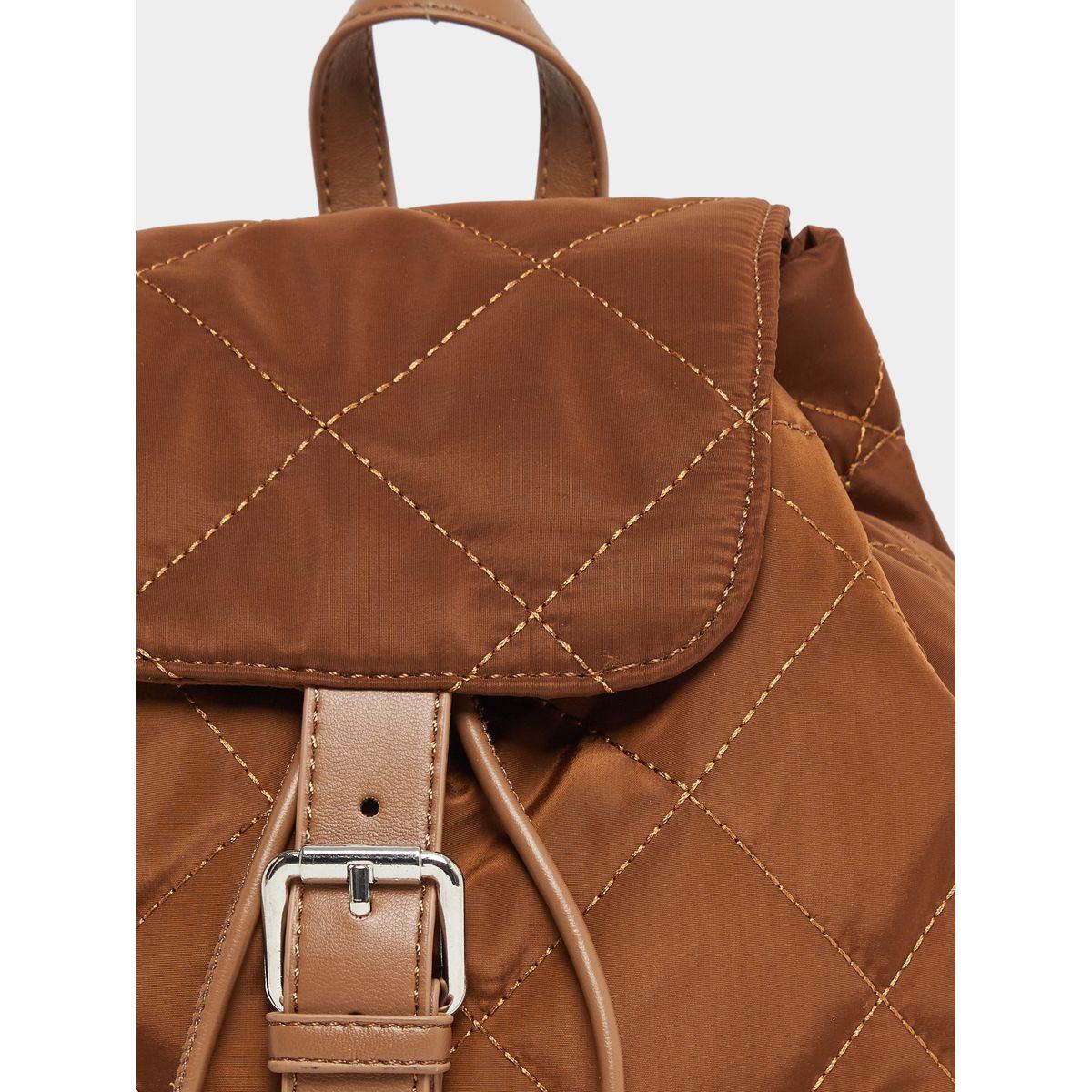 شنطة ظهر بتفاصيل خياطة مُتباينة-women-bagsandwallets-backpacks-image-3