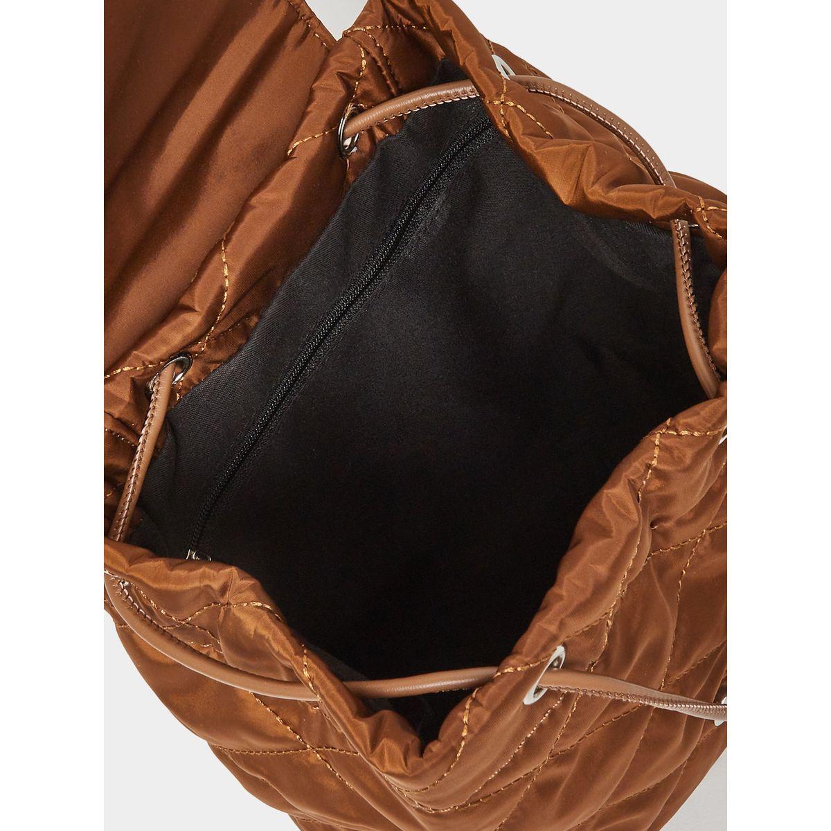 شنطة ظهر بتفاصيل خياطة مُتباينة-women-bagsandwallets-backpacks-image-4